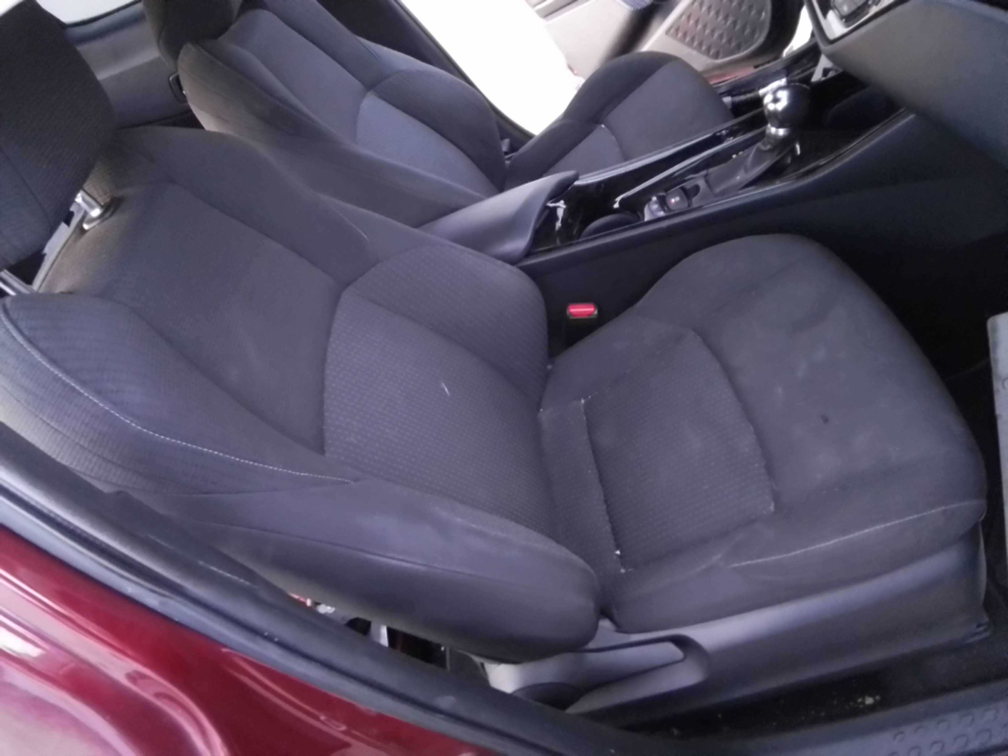 Recambio de asiento delantero derecho para toyota c-hr hybrid active referencia OEM IAM   