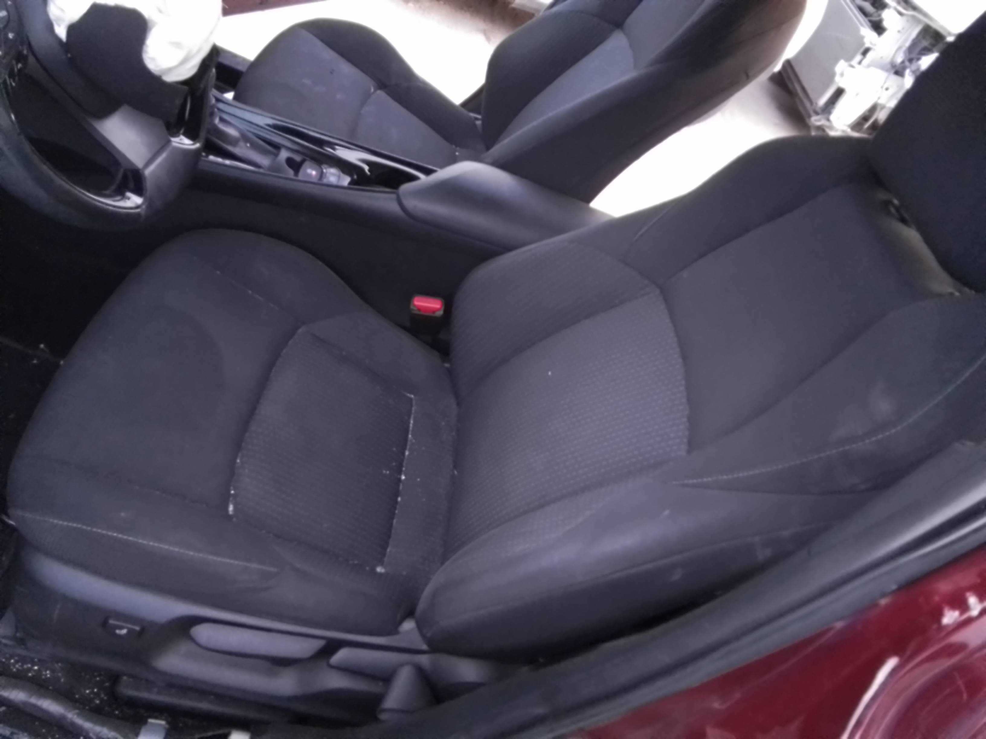 Recambio de asiento delantero izquierdo para toyota c-hr hybrid active referencia OEM IAM   
