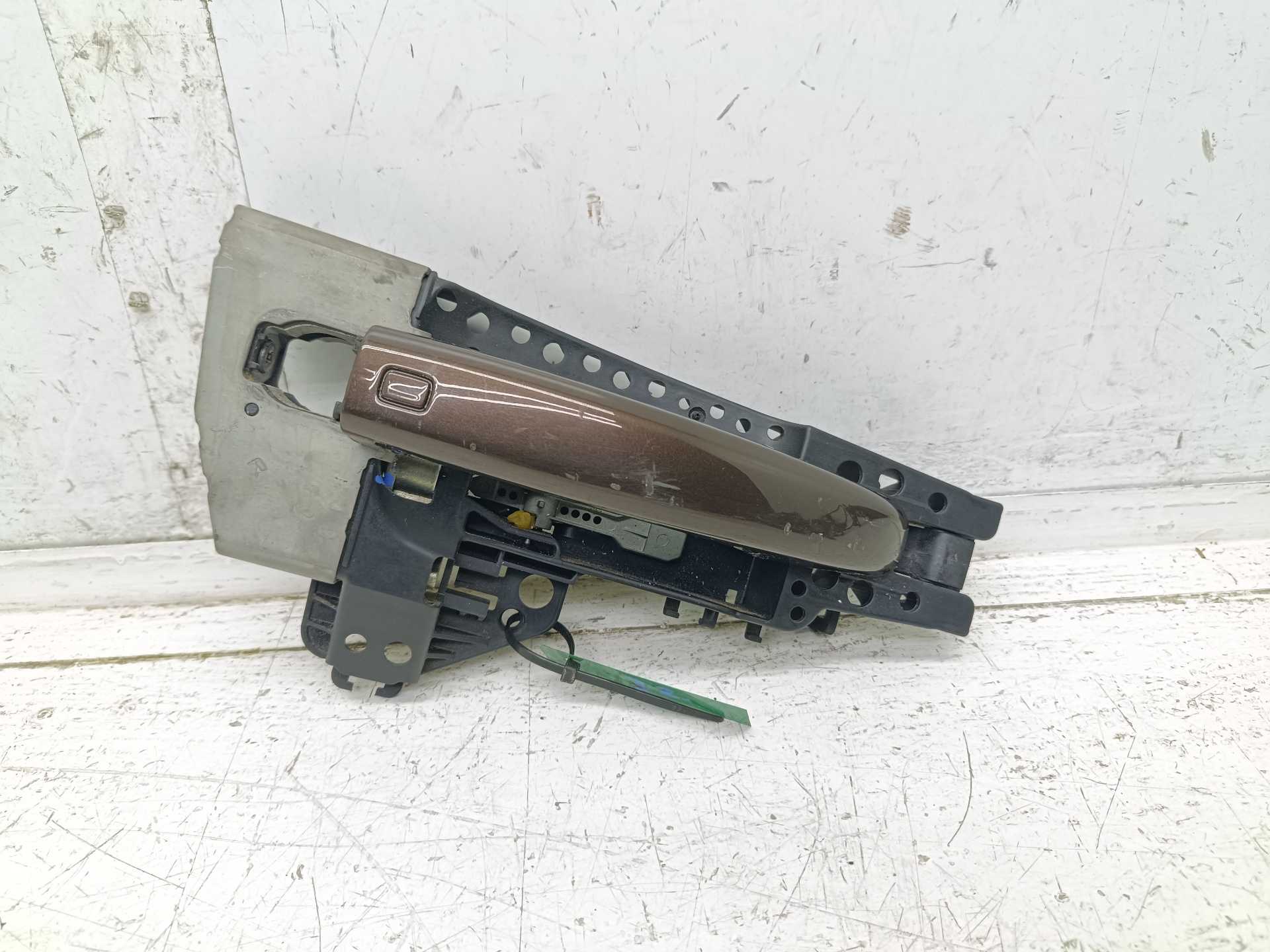 Recambio de maneta exterior delantera derecha para audi a1 (8x) ambition referencia OEM IAM 8T2837886B  