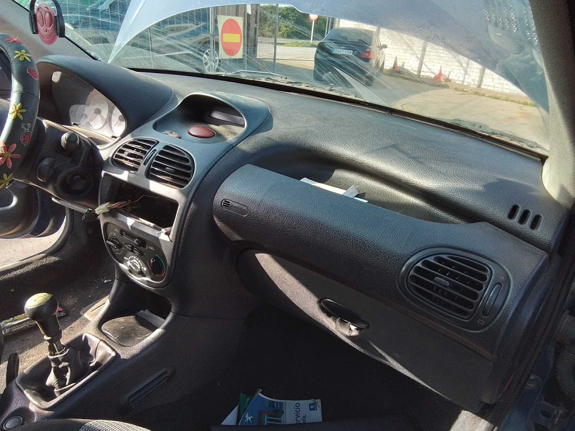 Recambio de salpicadero para peugeot 206 berlina x-line referencia OEM IAM   
