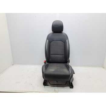 ASIENTO DELANTERO IZQUIERDO 