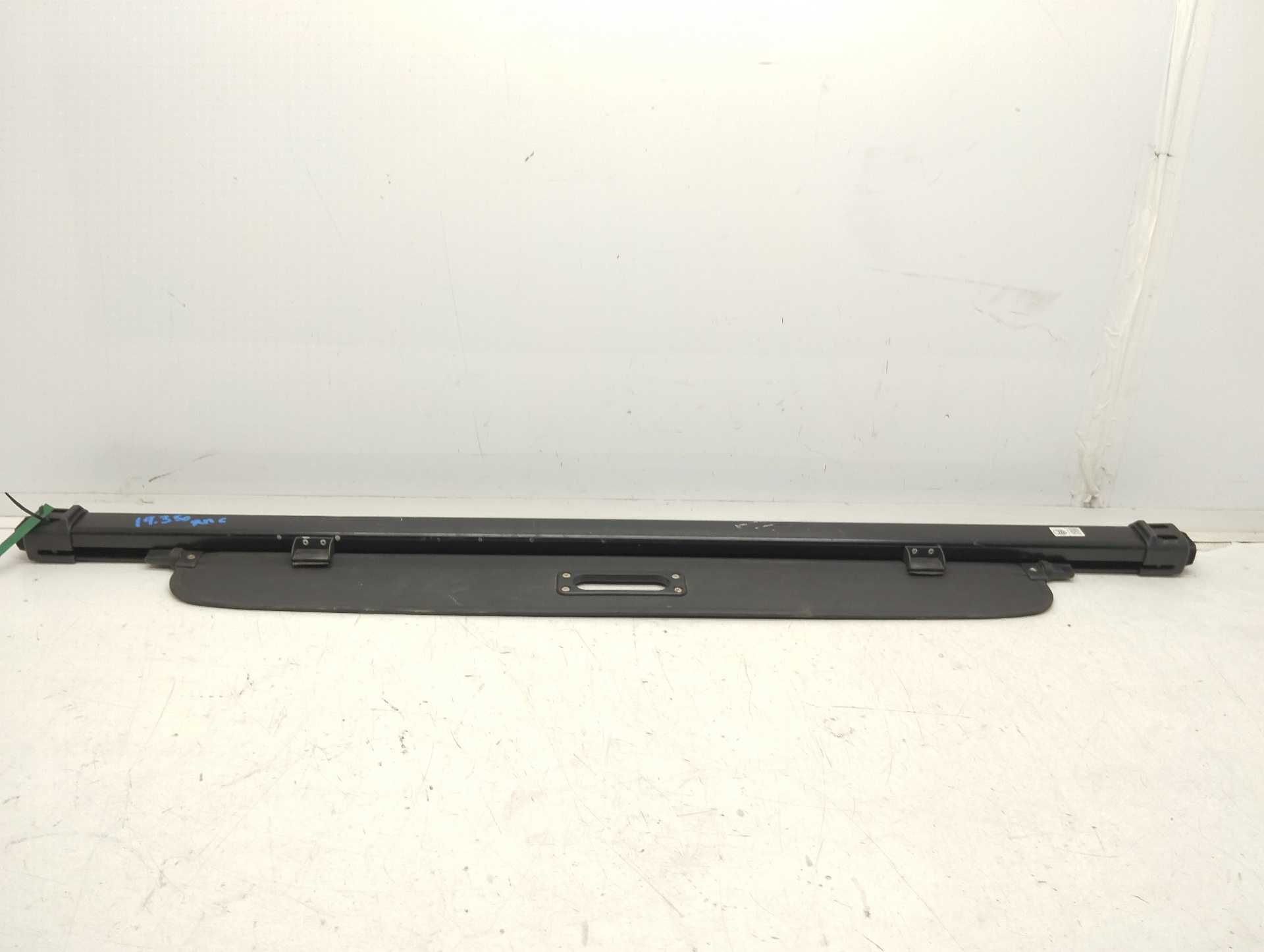 Recambio de bandeja trasera para ssangyong tivoli crystal 4x2 referencia OEM IAM 7688035000  