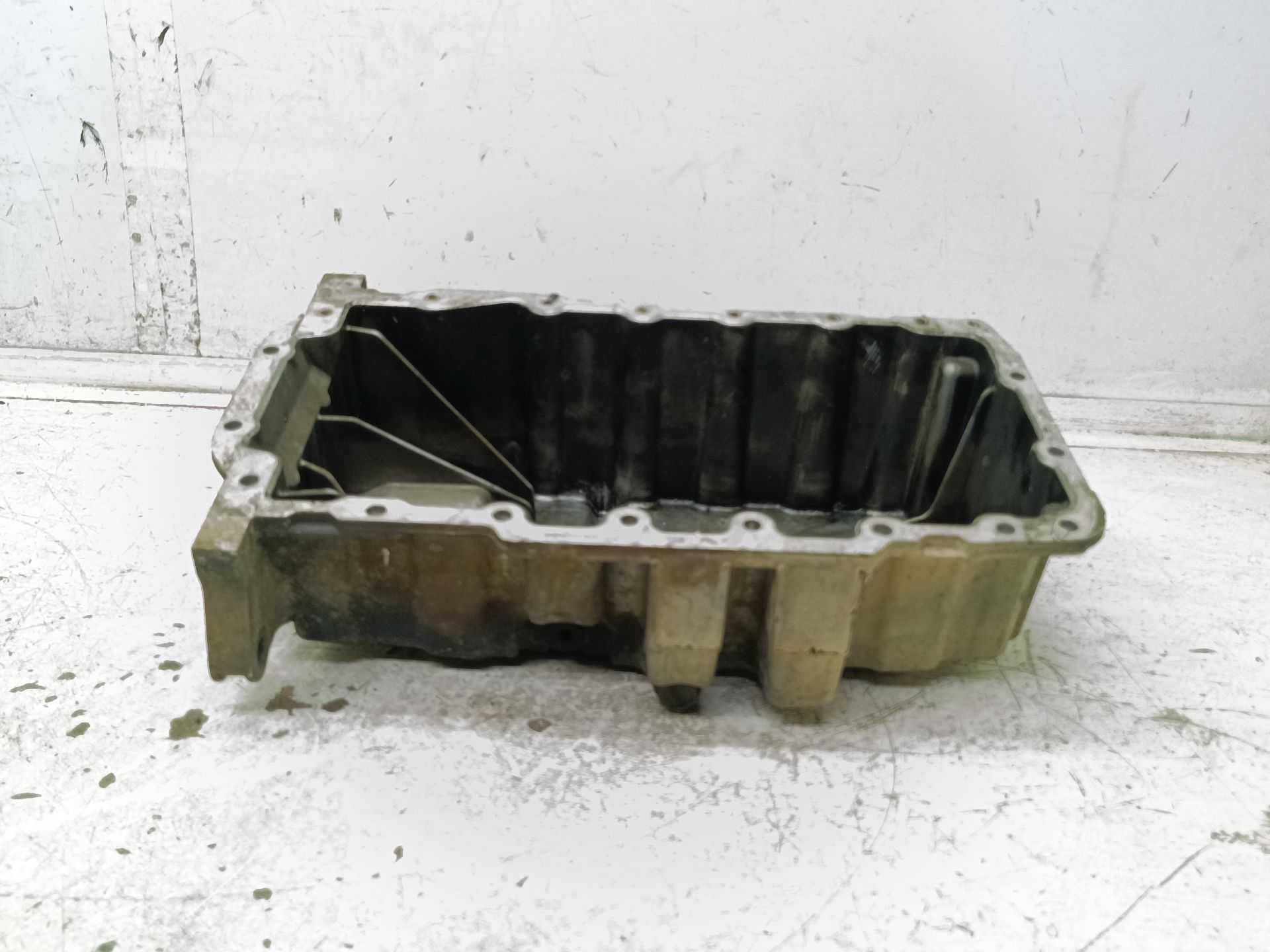 Recambio de carter para dodge caliber s referencia OEM IAM 03G103603AA AC43400 