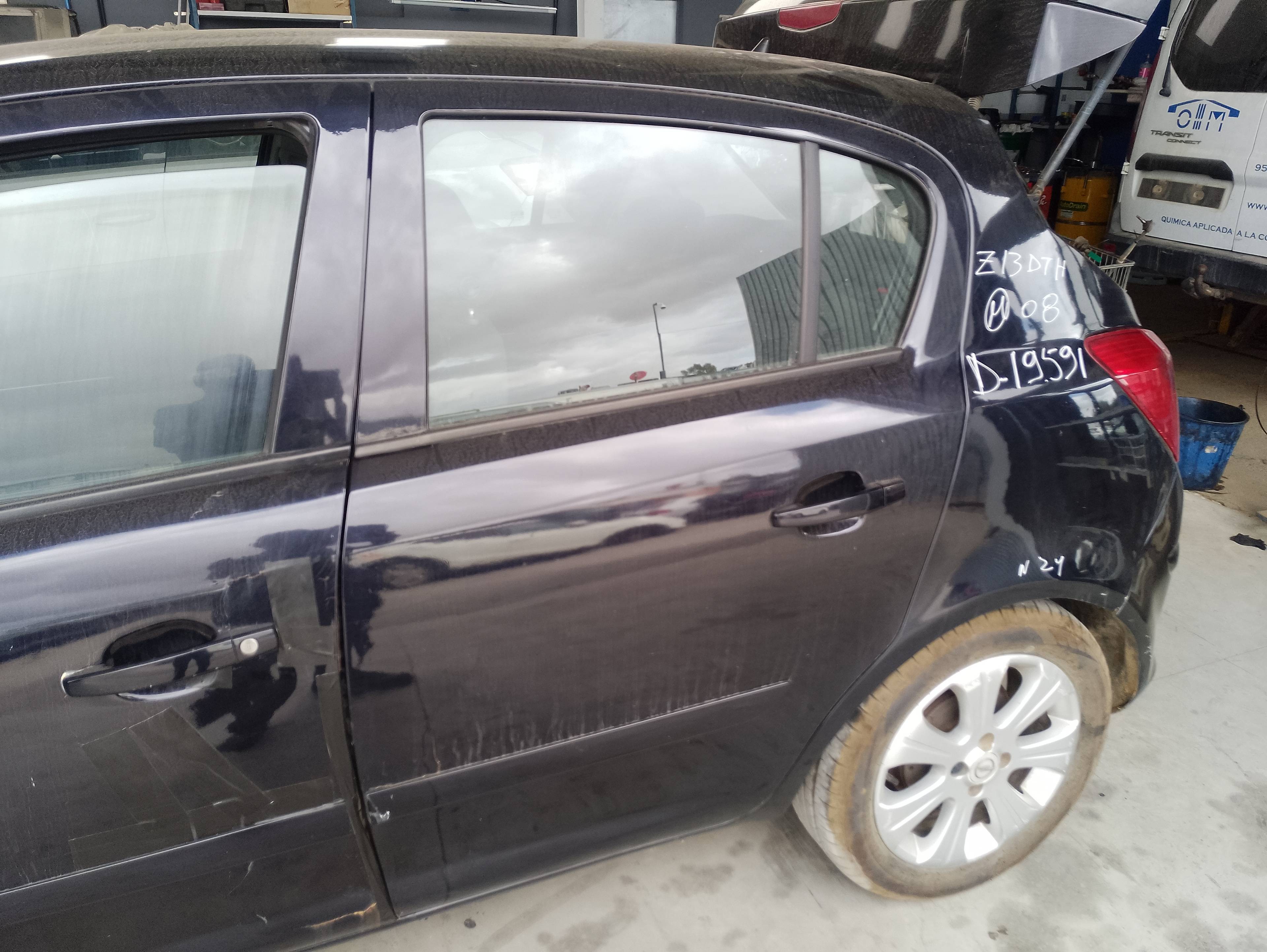 Recambio de puerta trasera izquierda para opel corsa d cosmo referencia OEM IAM   