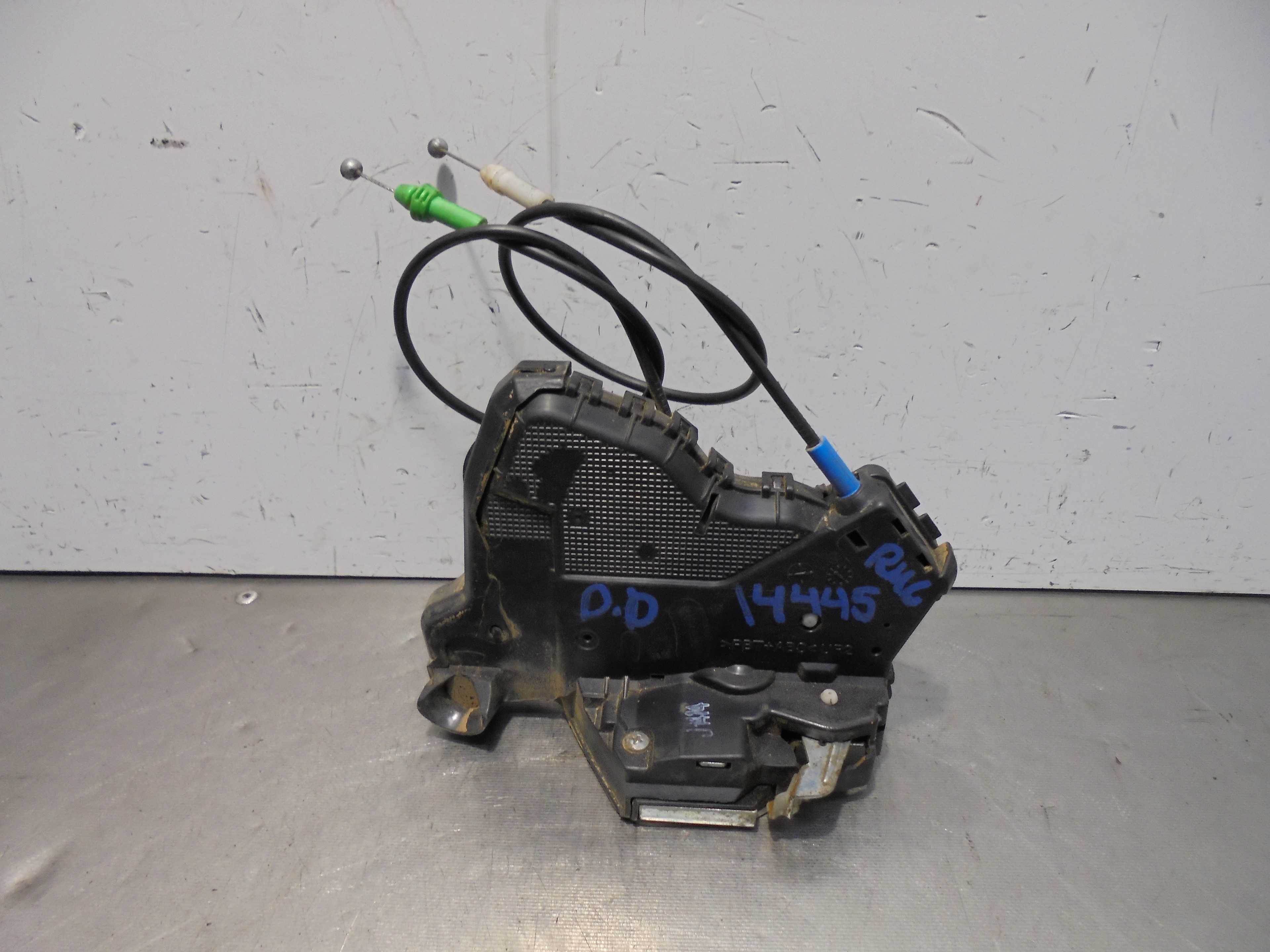 Recambio de cerradura puerta delantera derecha para toyota auris active referencia OEM IAM  ELECTRICA 5 PUERTAS 