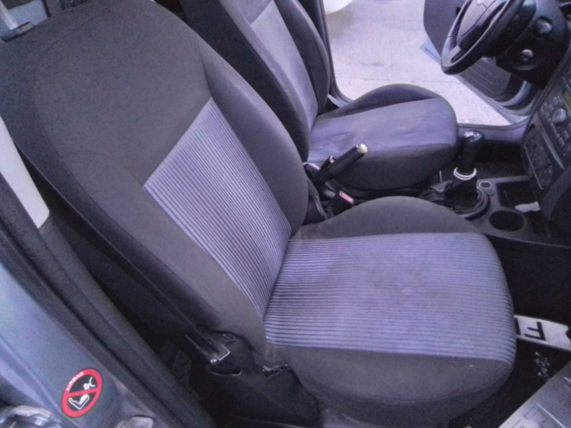 Recambio de asiento delantero derecho para ford fusion (cbk) ambiente referencia OEM IAM   