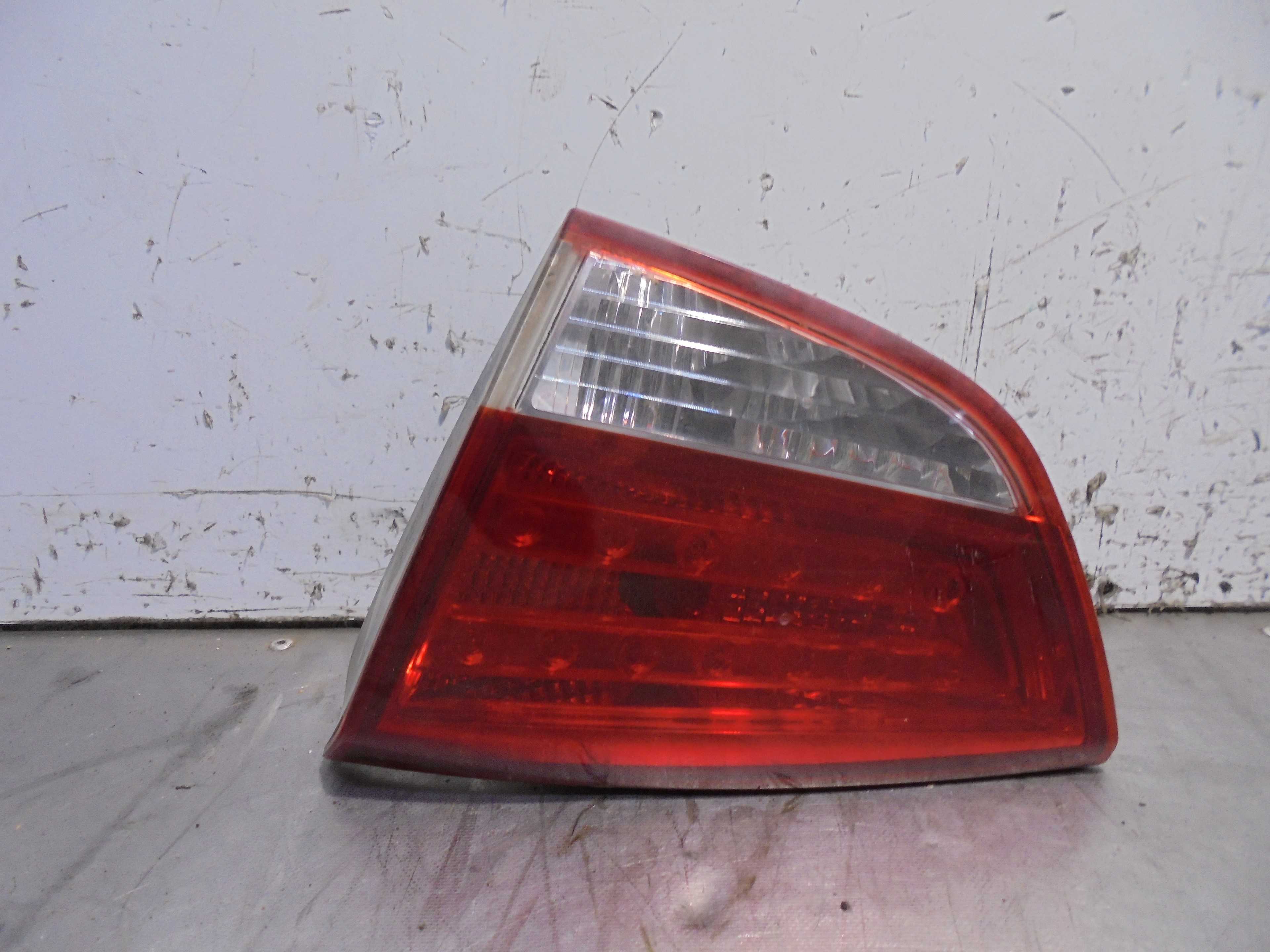 Recambio de piloto porton trasero derecho para hyundai ix35 1.7 crdi cat referencia OEM IAM 924062Y0 SAMLIP 