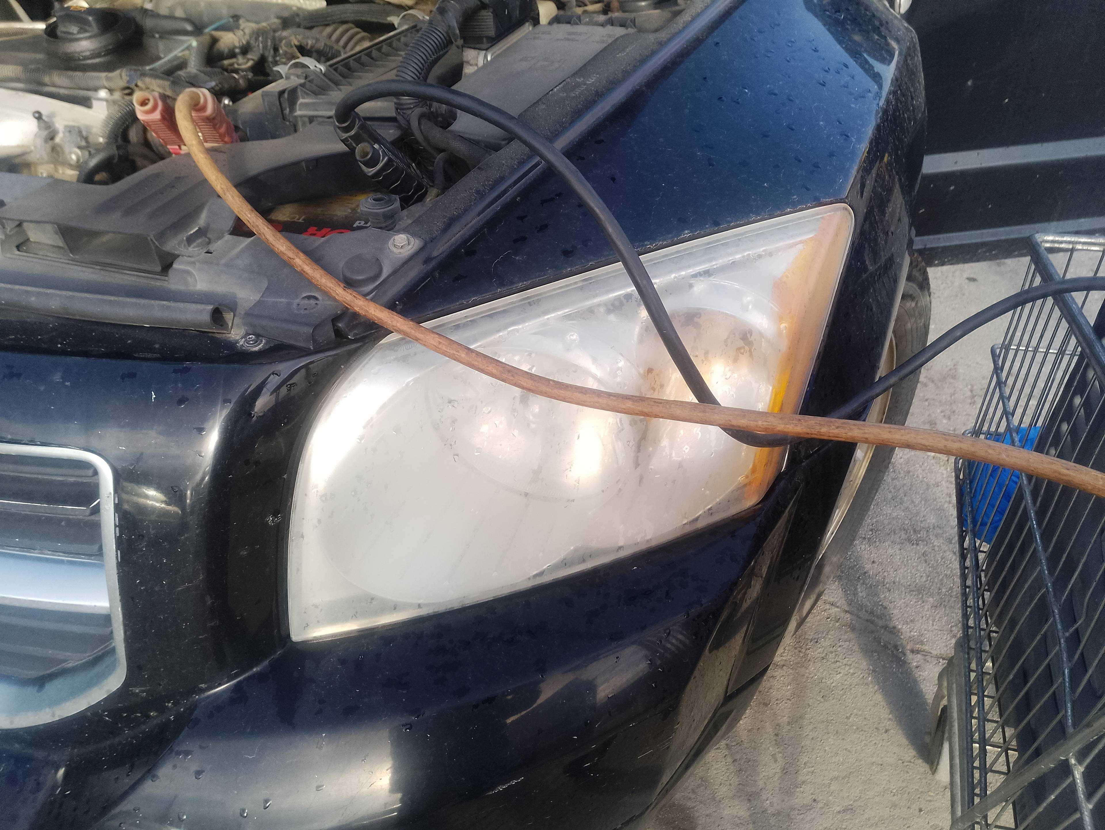Recambio de faro izquierdo para dodge caliber s referencia OEM IAM   