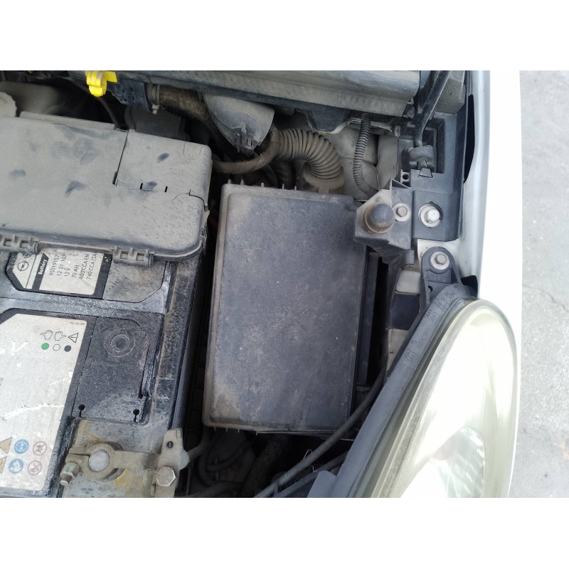 Recambio de caja reles / fusibles para opel corsa d ´´111 years´´ referencia OEM IAM   