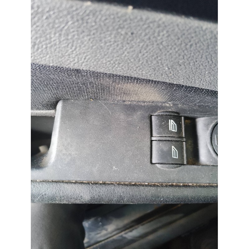 Recambio de mando elevalunas delantero izquierdo para ford focus berlina (cap) ambiente (d) referencia OEM IAM   
