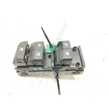 MANDO ELEVALUNAS DELANTERO IZQUIERDO 93570J7000 