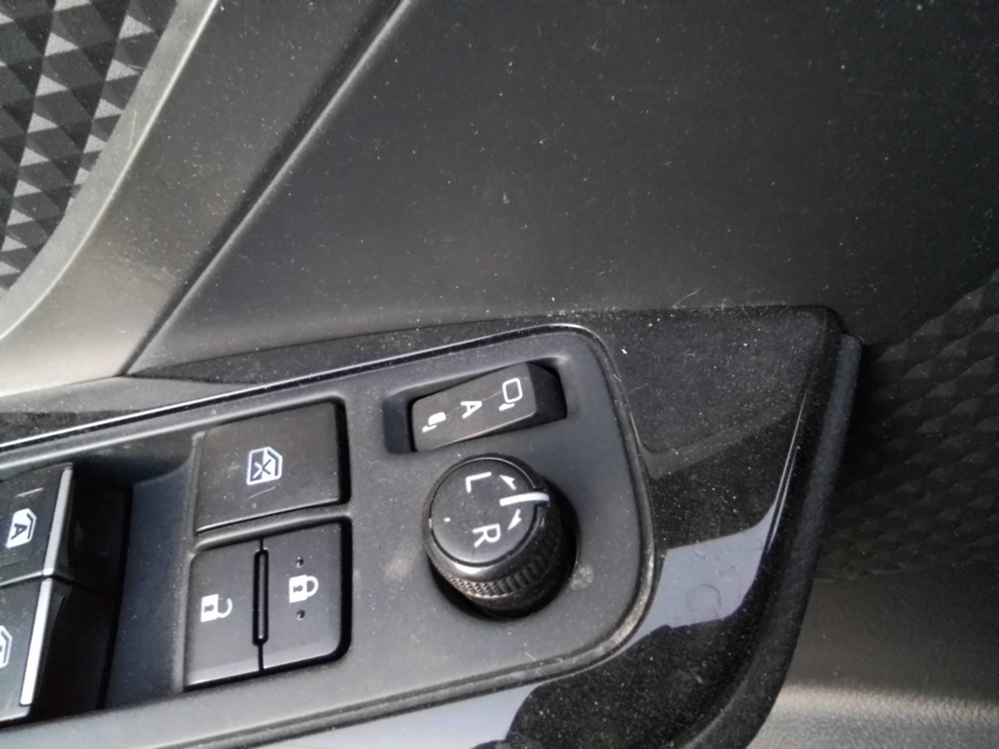 Recambio de mando retrovisor para toyota c-hr hybrid active referencia OEM IAM   