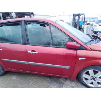 Recambio de puerta delantera derecha para renault scenic ii 1.5 dci diesel referencia OEM IAM   