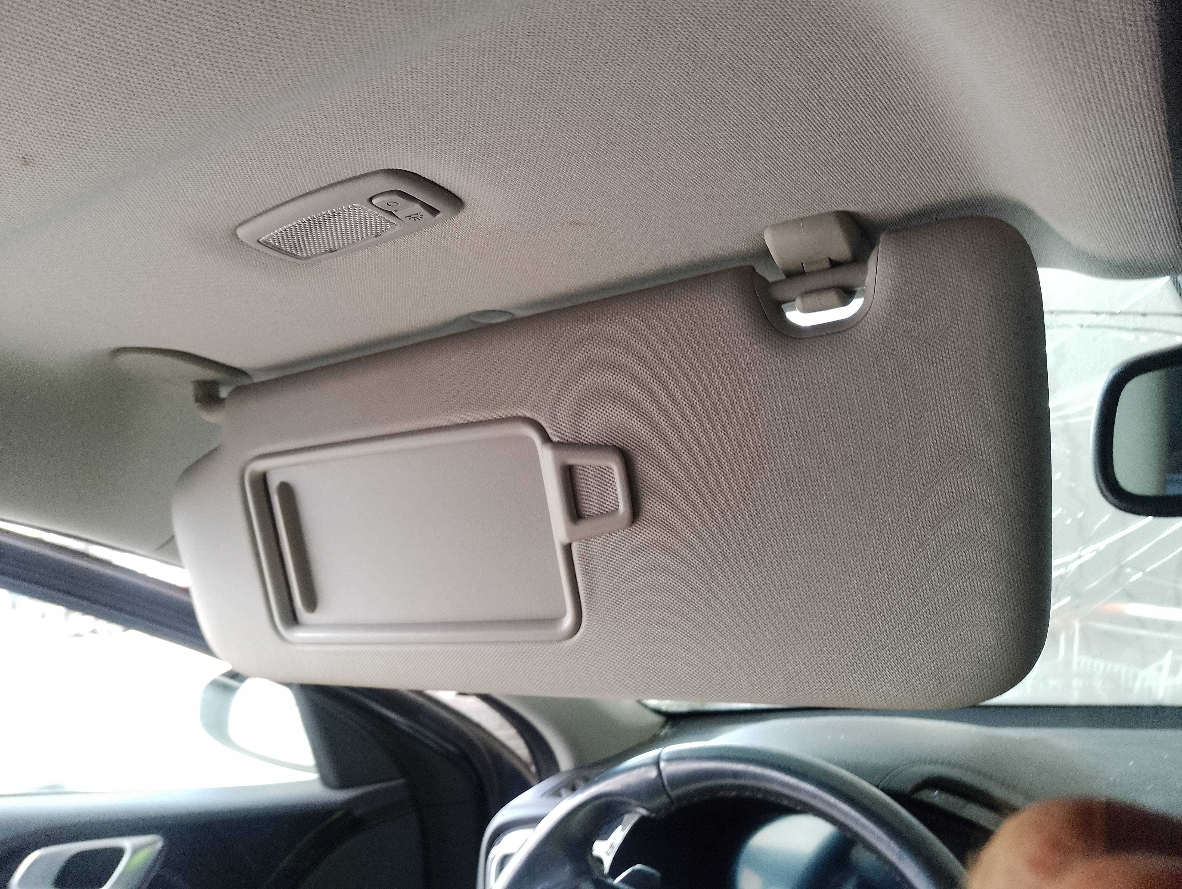 Recambio de parasol izquierdo para kia xceed drive referencia OEM IAM   