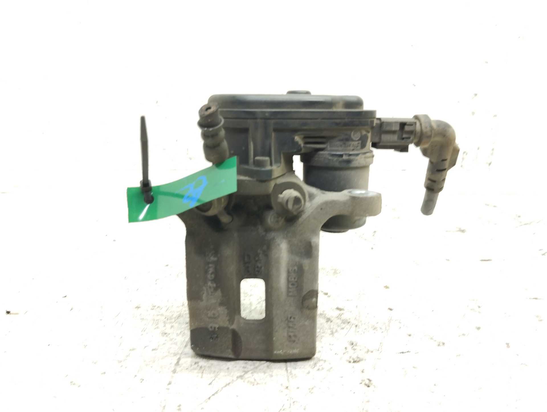 Recambio de pinza de freno trasera derecha para kia xceed drive referencia OEM IAM G358237700  