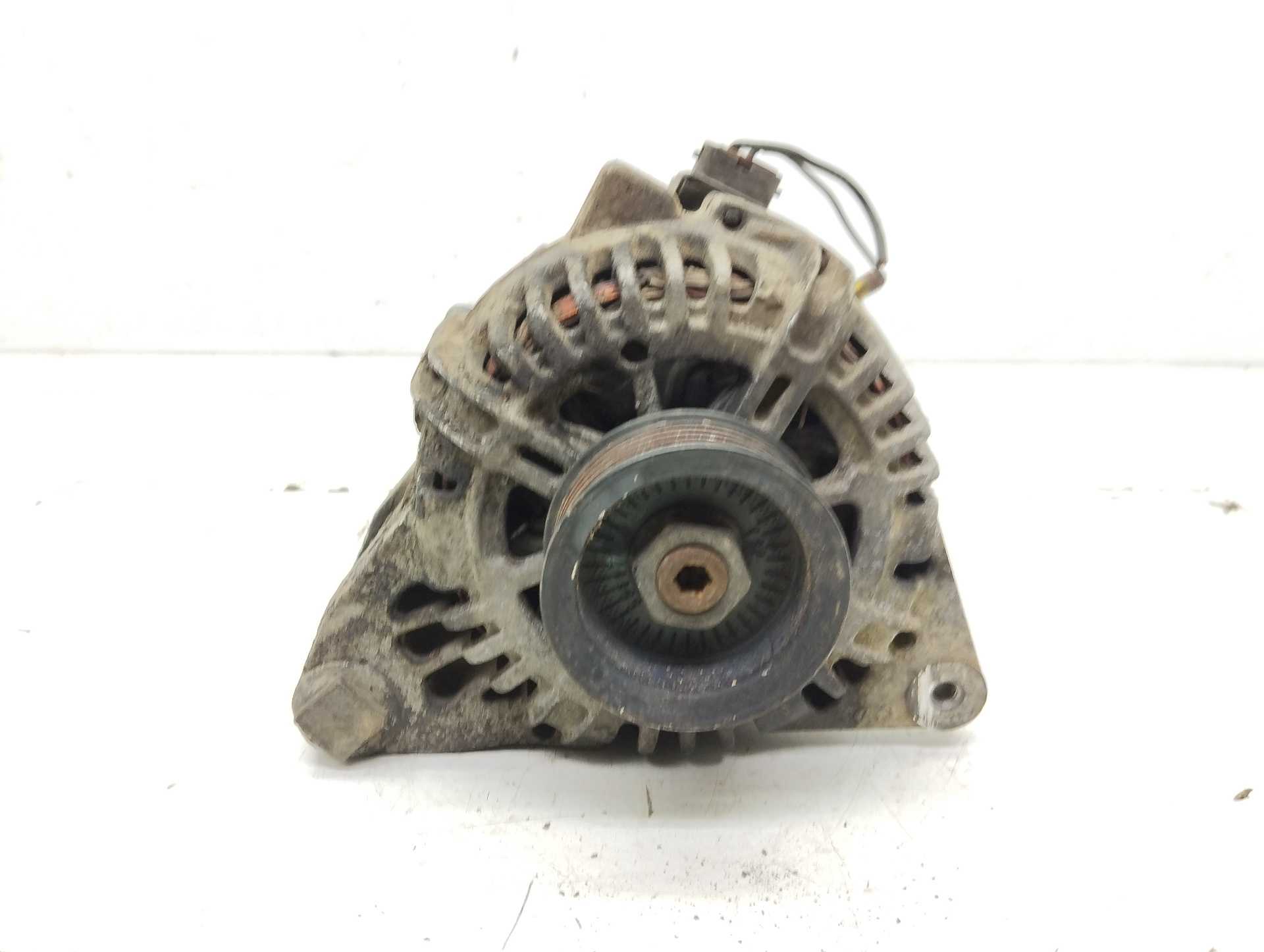 Recambio de alternador para hyundai coupe (gk) 2.7 fx full referencia OEM IAM 3730037400  