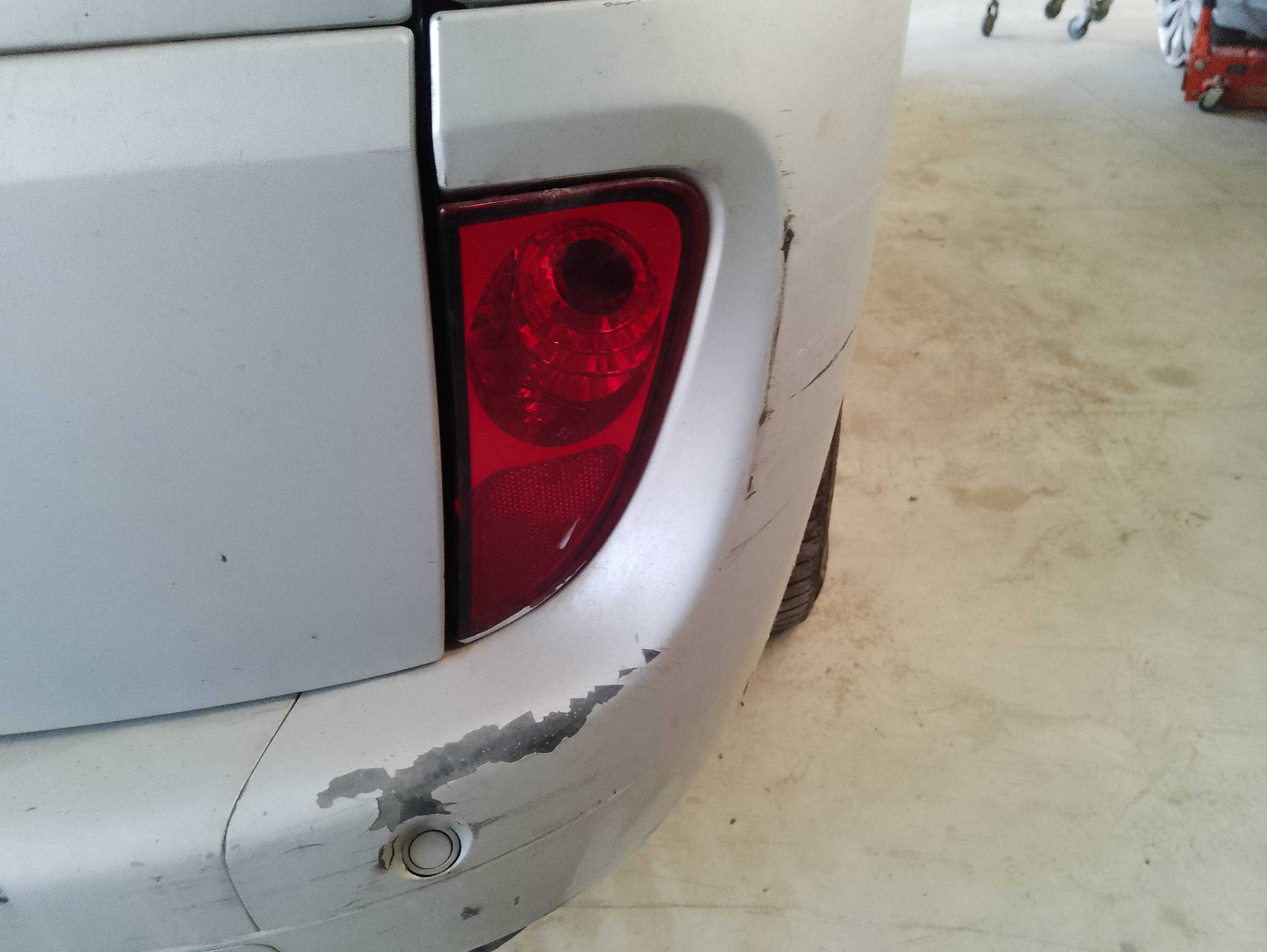 Recambio de faro antiniebla trasero derecho para renault espace iv (jk0) dynamique referencia OEM IAM   