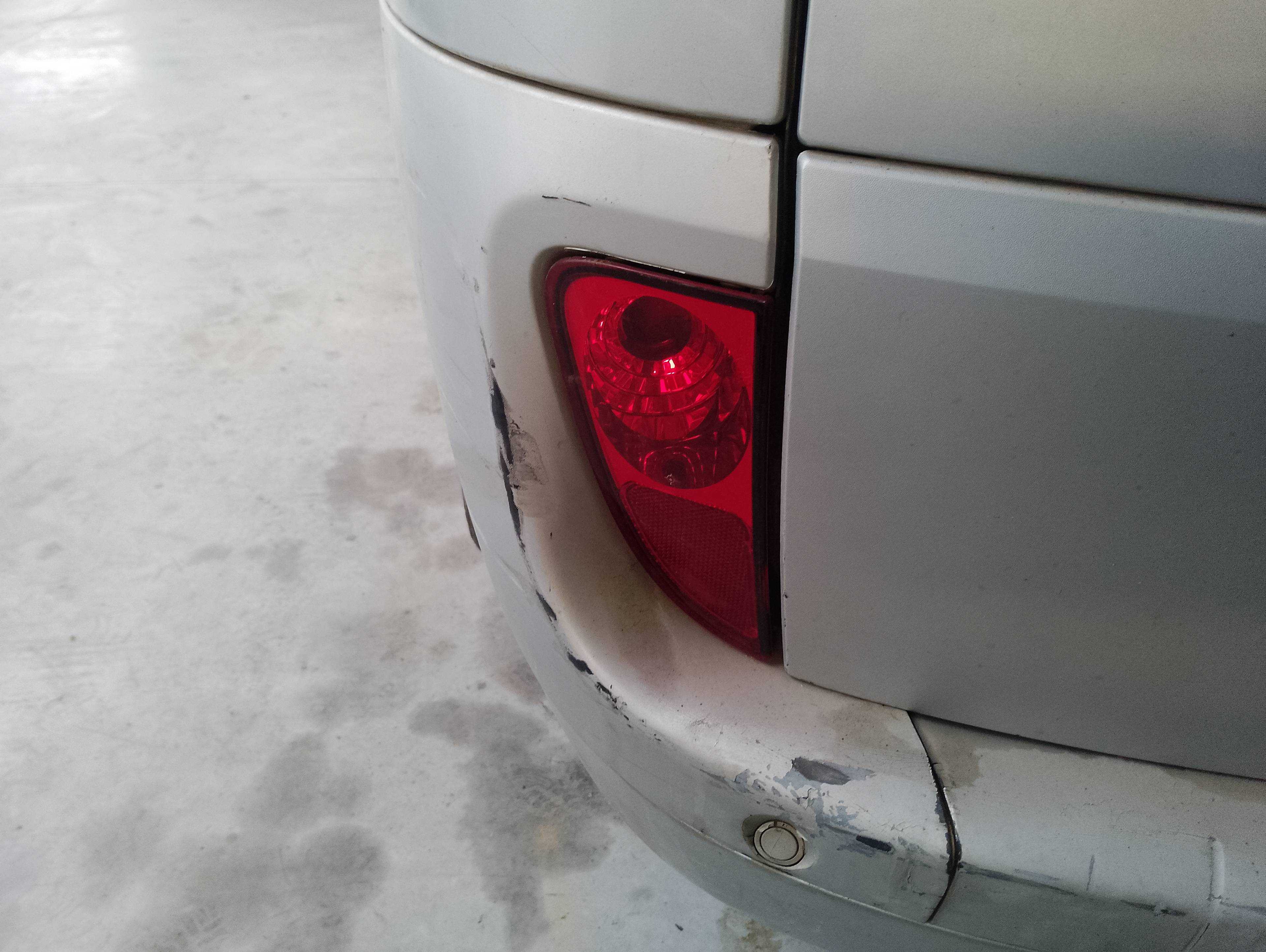 Recambio de faro antiniebla trasero izquierdo para renault espace iv (jk0) dynamique referencia OEM IAM   
