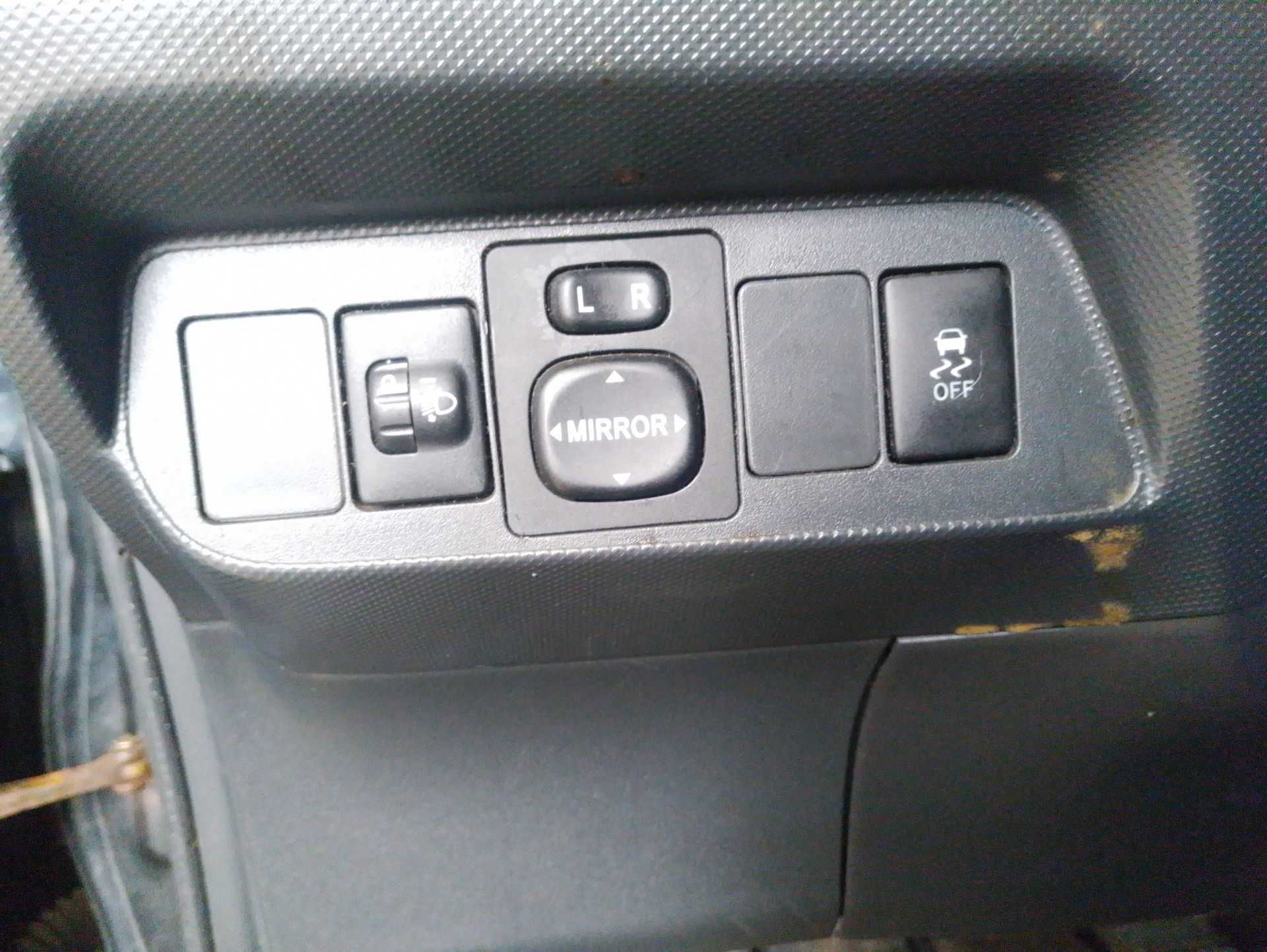 Recambio de mando retrovisor para toyota auris (_e15_) 2.0 d-4d (ade150_) referencia OEM IAM   