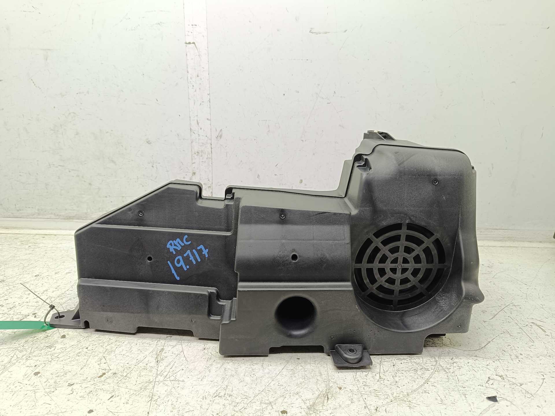 Recambio de subwoofer para audi a6 allroad quattro (4gj) 3.0 tdi advanced edition referencia OEM IAM 4G9035381A  