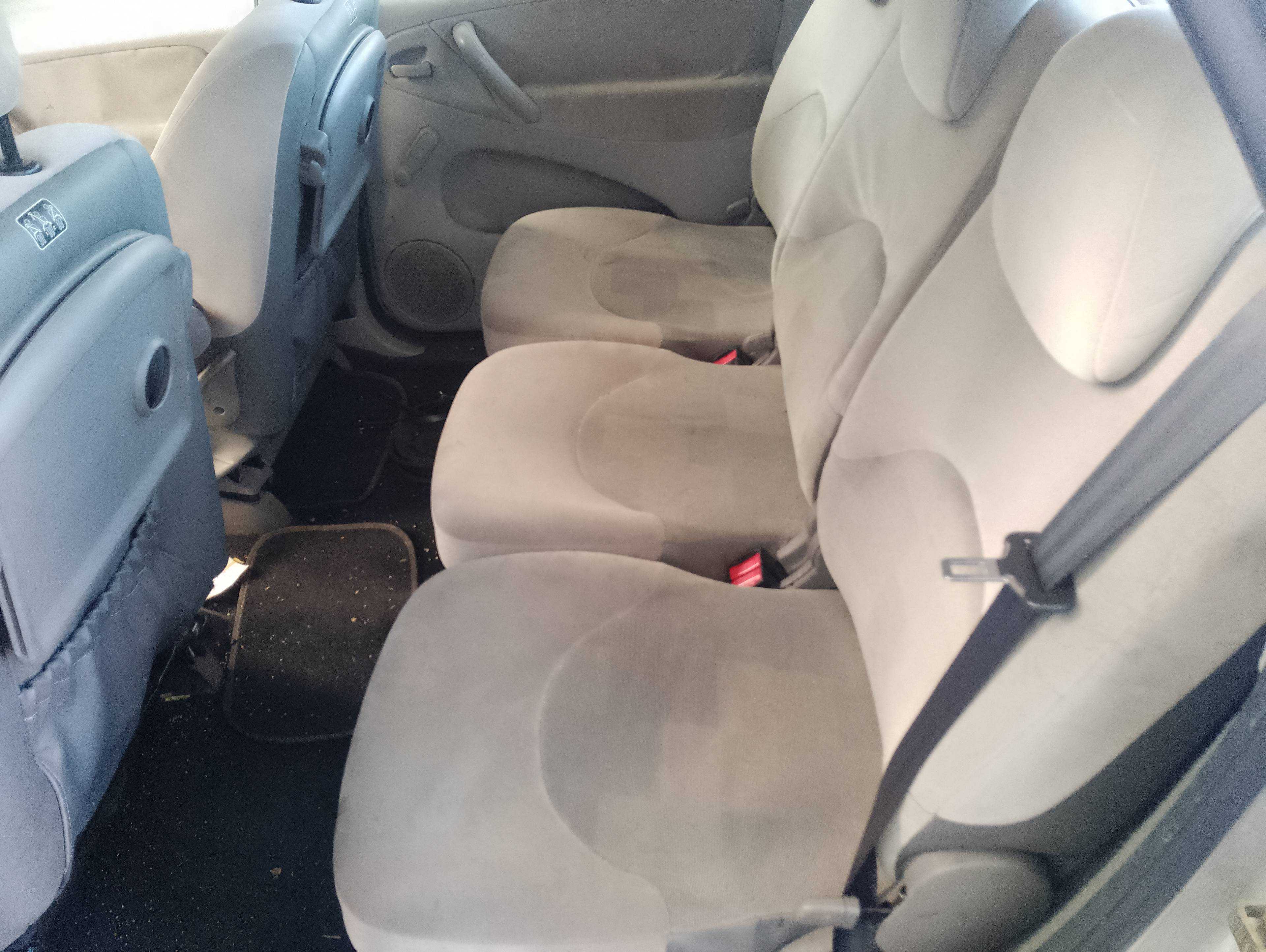 Recambio de asientos traseros para citroën xsara picasso 2.0 hdi referencia OEM IAM   