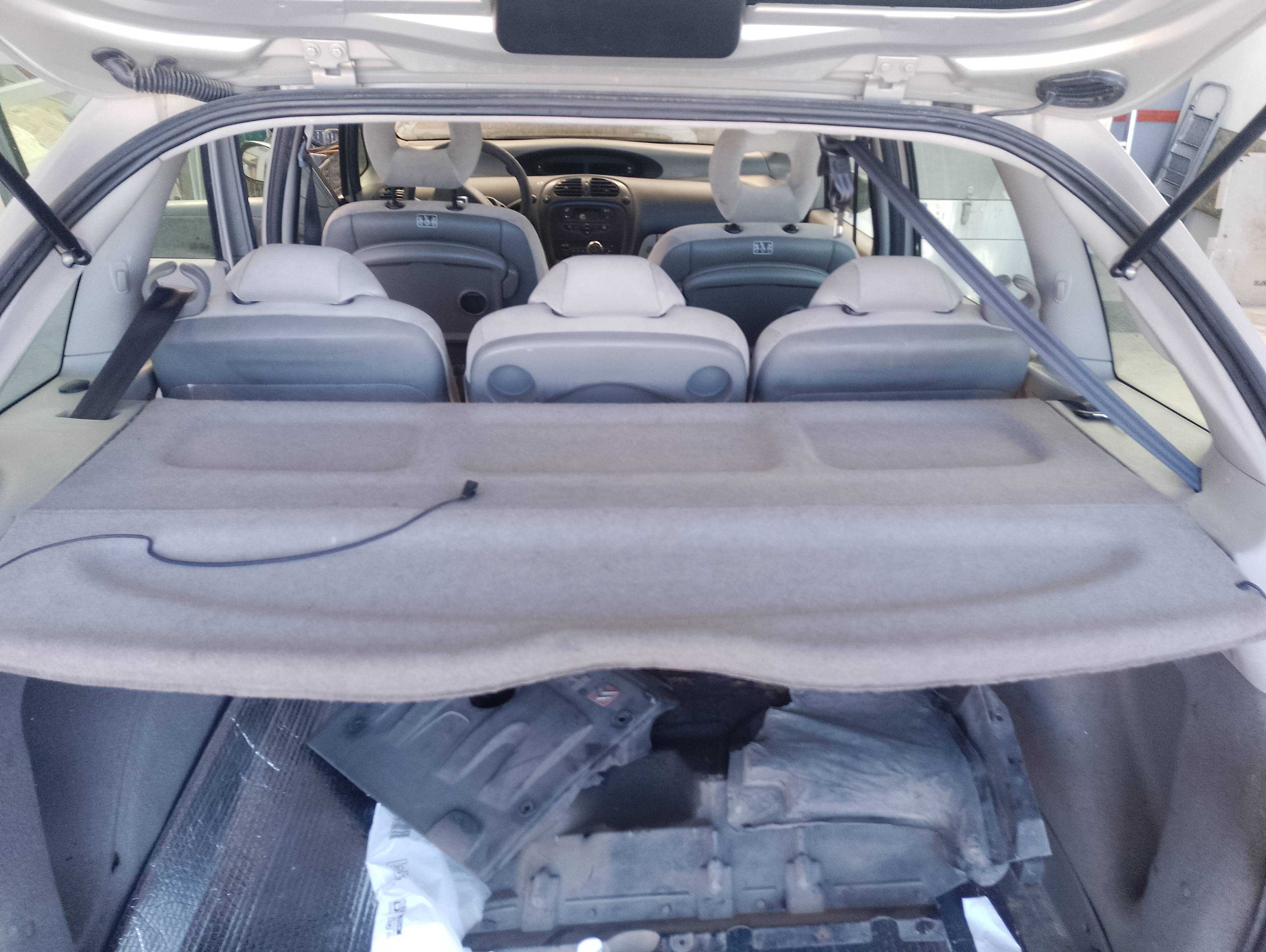 Recambio de bandeja trasera para citroën xsara picasso 2.0 hdi referencia OEM IAM   