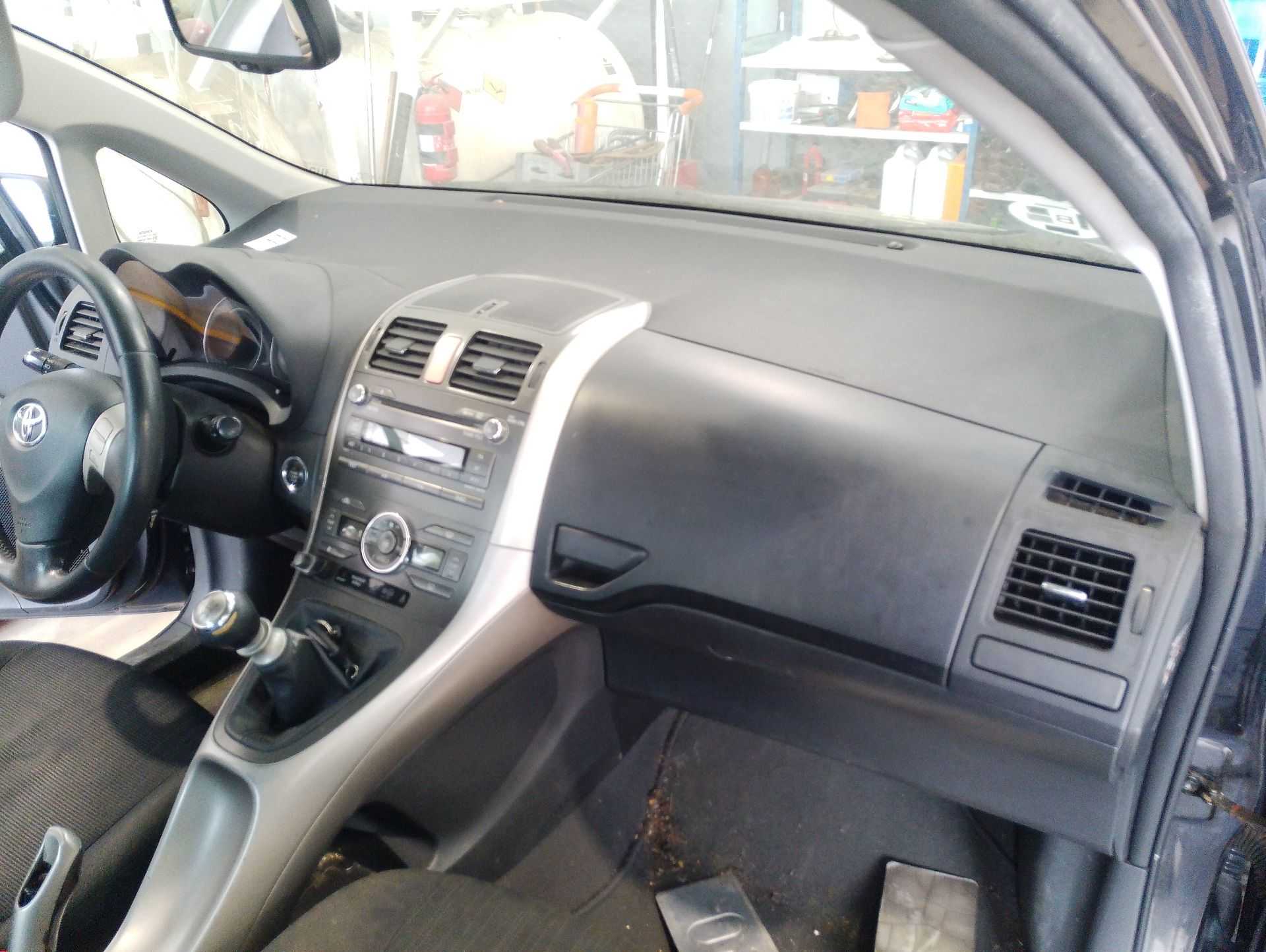 Recambio de salpicadero para toyota auris (_e15_) 2.0 d-4d (ade150_) referencia OEM IAM   