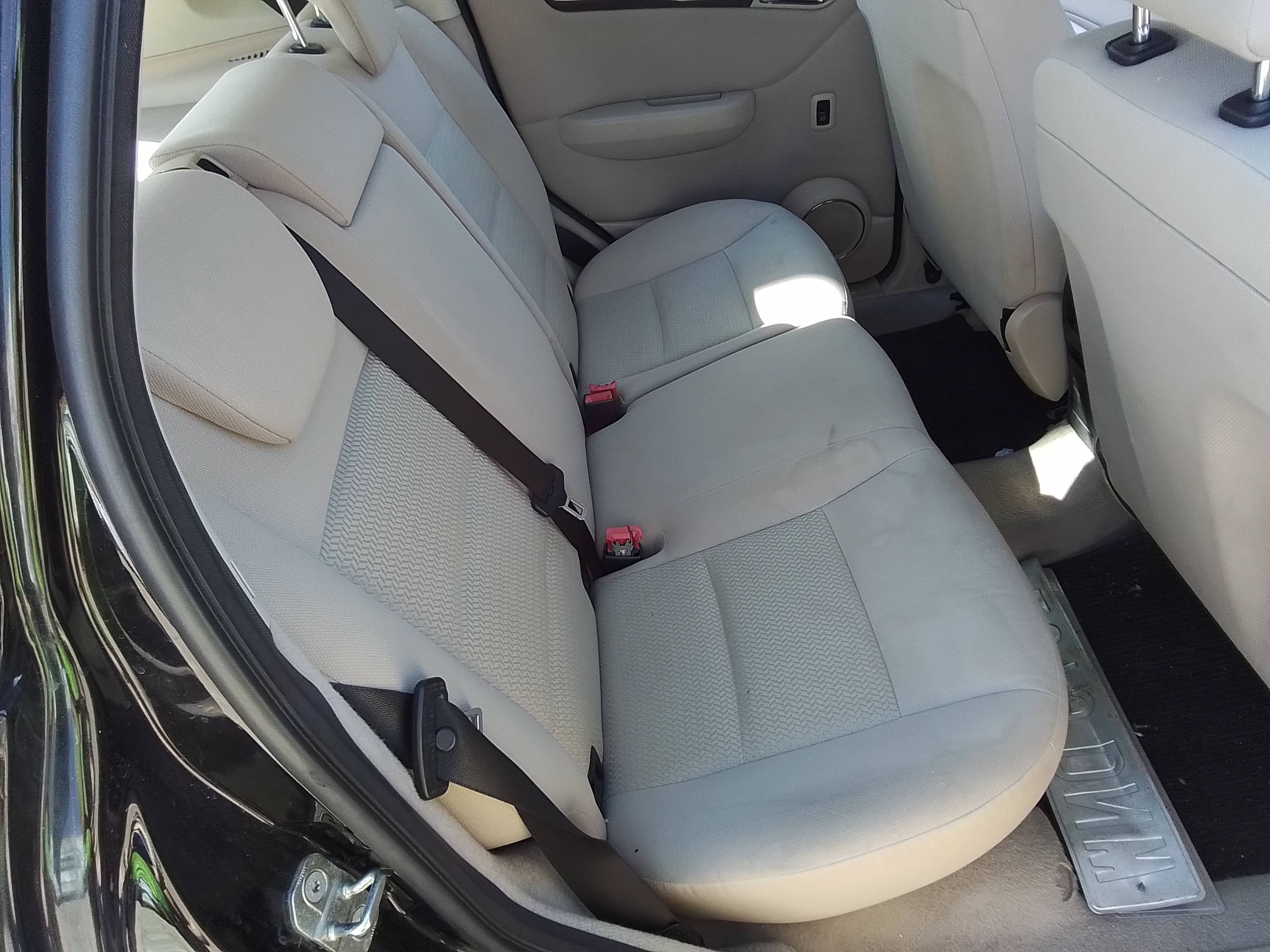 Recambio de asientos traseros para mercedes-benz clase a (w169) a 150 a-edition (169.031) referencia OEM IAM   
