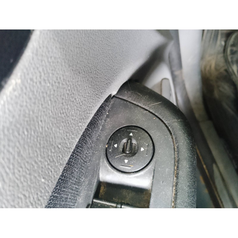 Recambio de mando retrovisor para ford focus berlina (cap) ambiente (d) referencia OEM IAM   