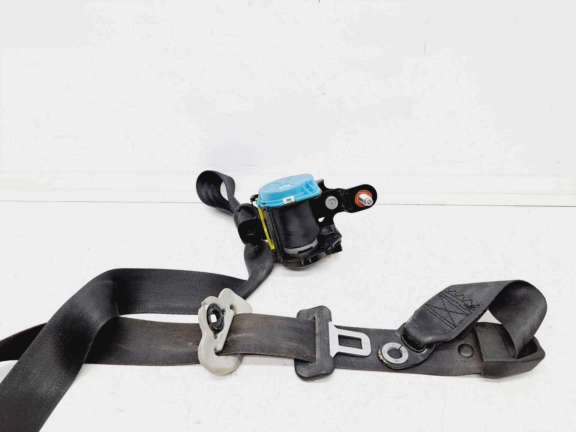 Recambio de cinturon seguridad trasero derecho para ssangyong korando 2.0 td cat referencia OEM IAM 7560134000 7560234000 