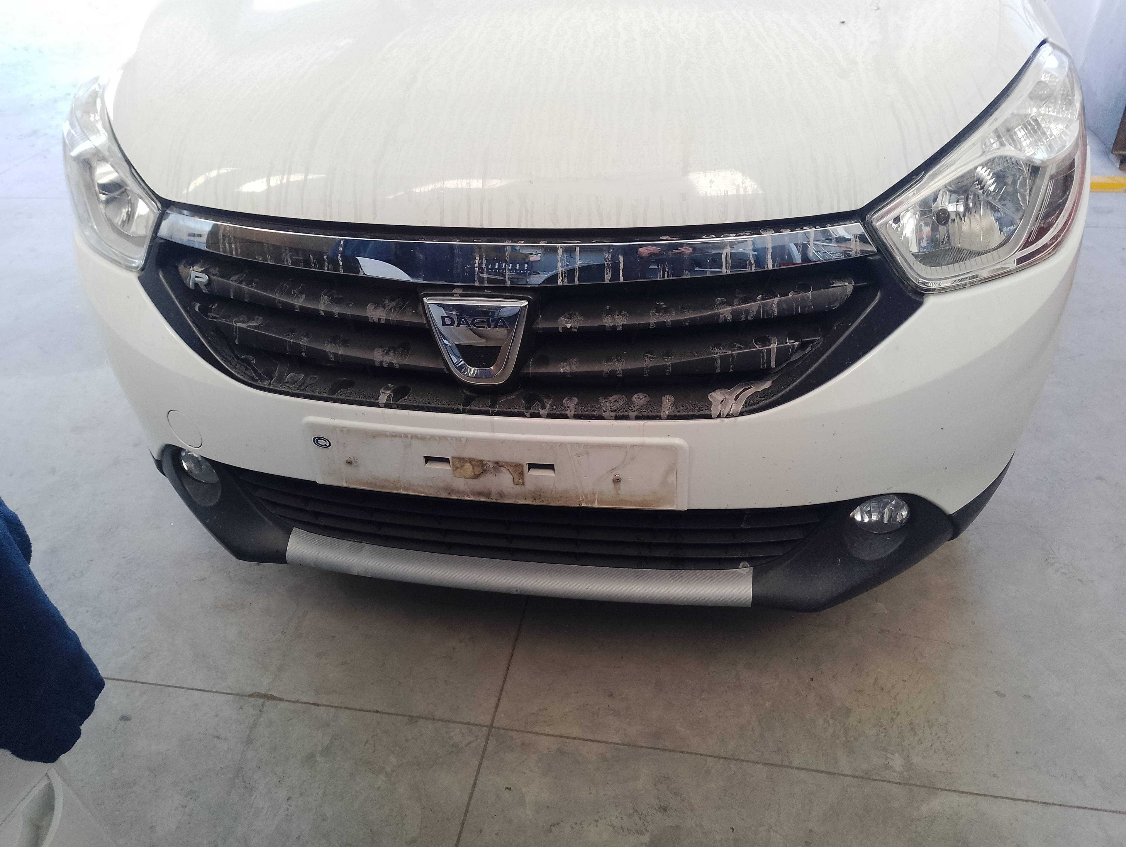 Recambio de paragolpes delantero para dacia lodgy laureate referencia OEM IAM   