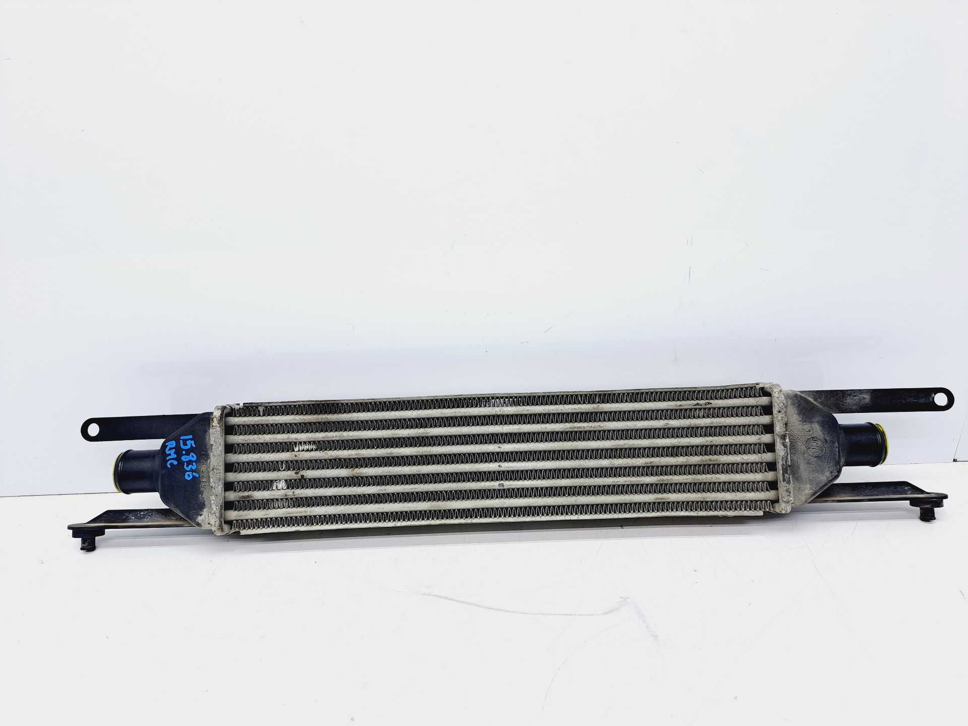 Recambio de intercooler para fiat linea (110) 1.3 16v jtd cat referencia OEM IAM 522159  