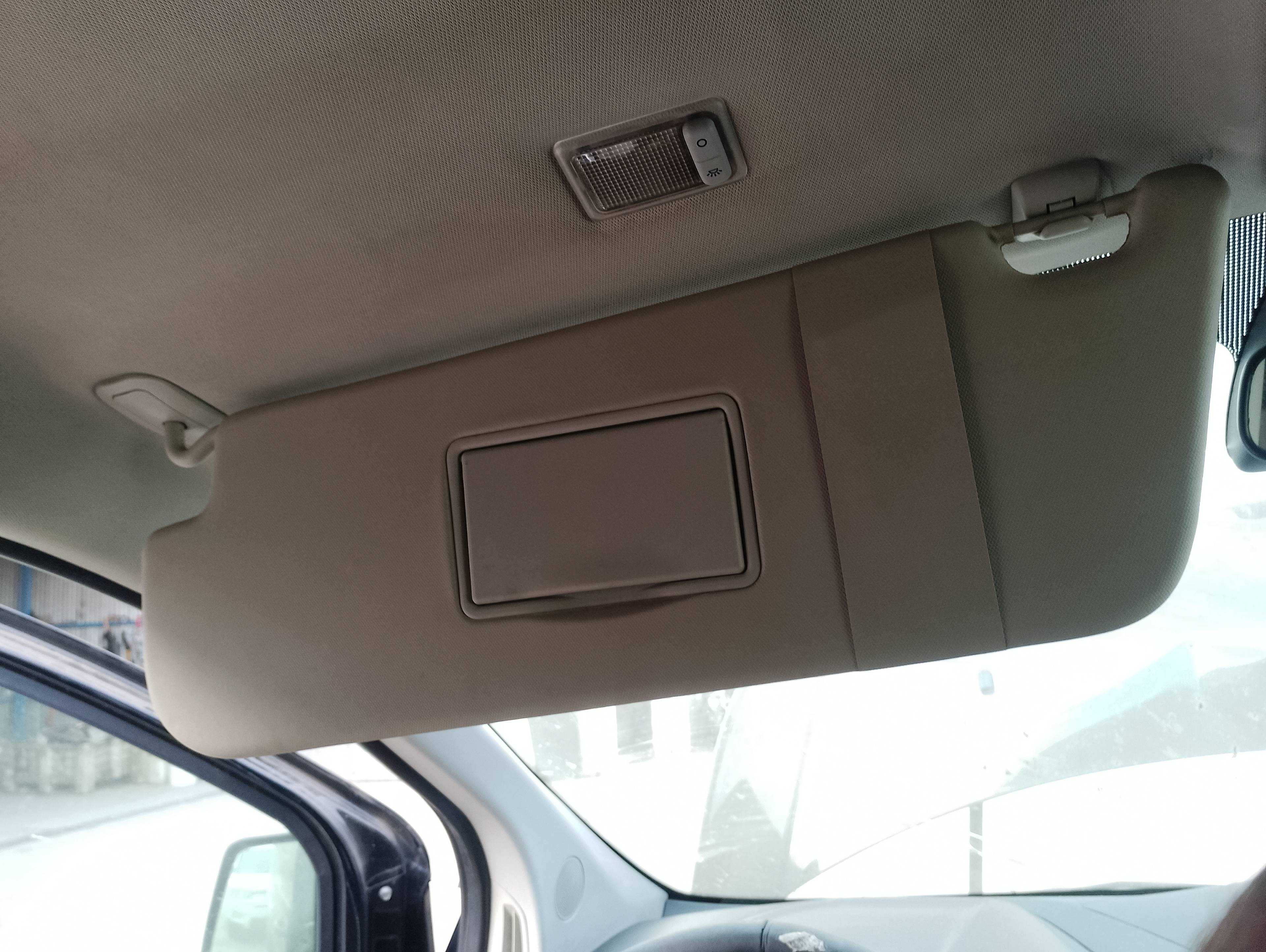 Recambio de parasol izquierdo para ford transit custom kombi 300 l1 tourneo sport referencia OEM IAM 1768453  