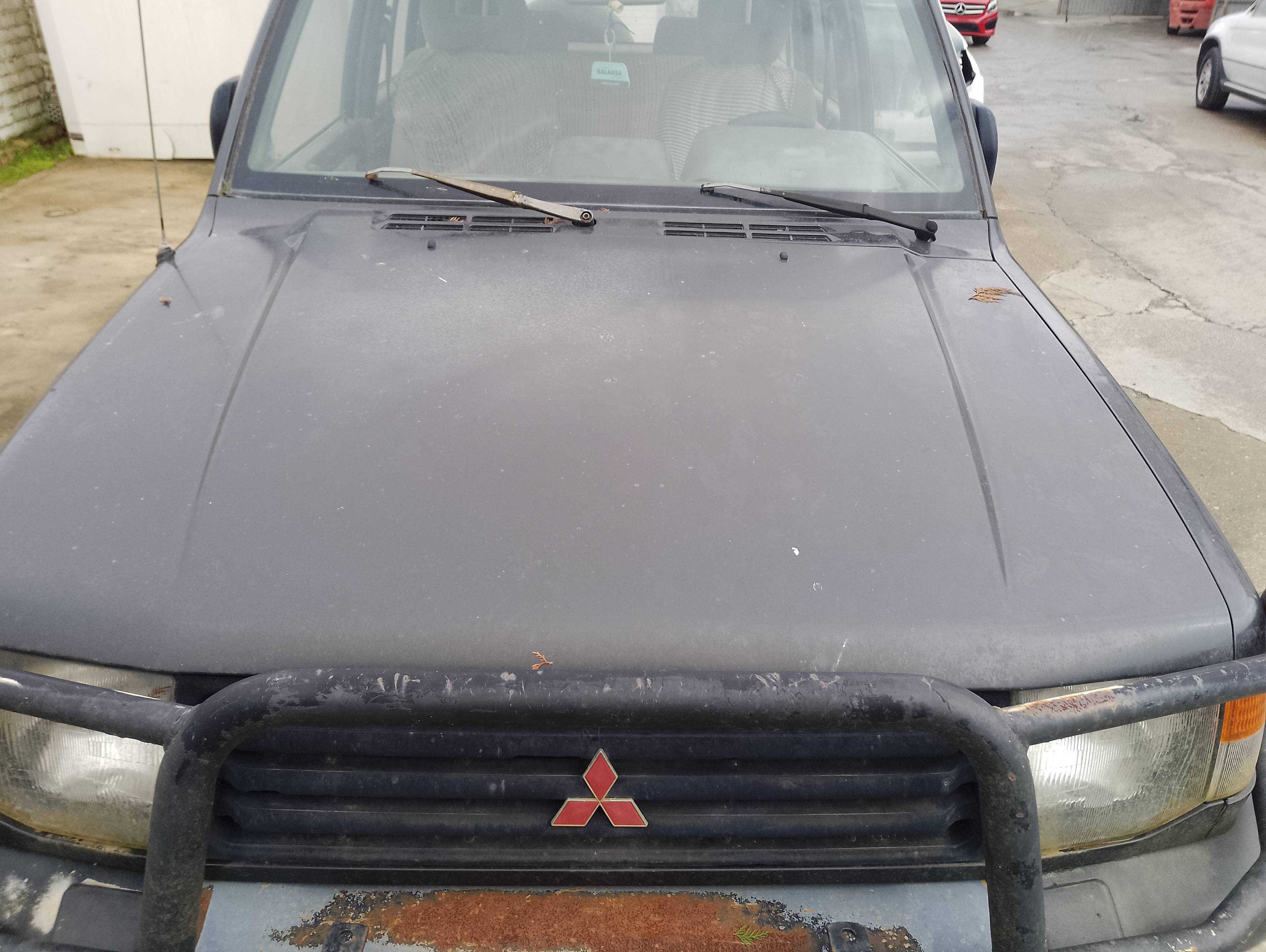 Recambio de capo para mitsubishi pajero 2.5 turbodiesel referencia OEM IAM   