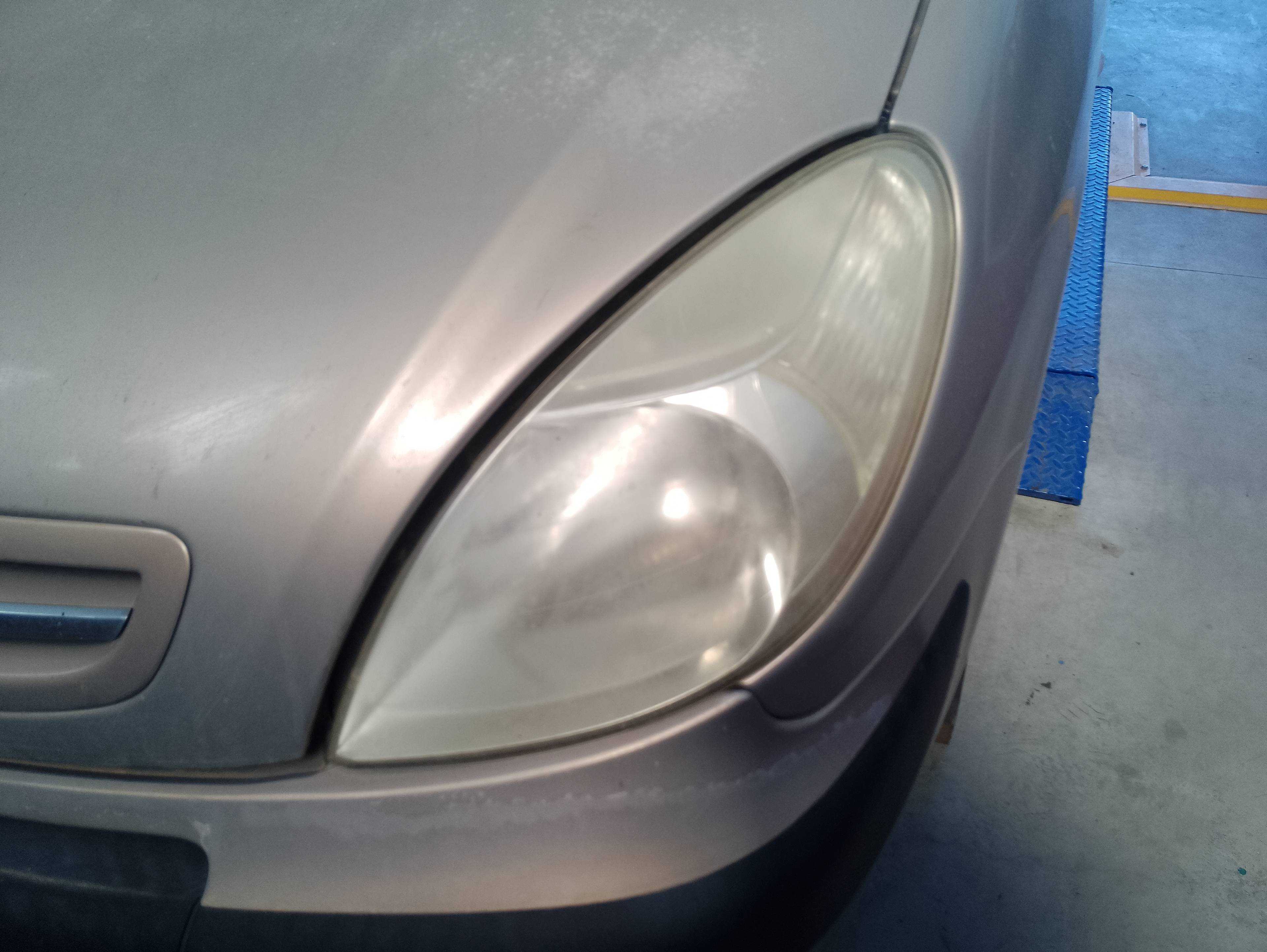 Recambio de faro izquierdo para citroën xsara picasso 2.0 hdi referencia OEM IAM   