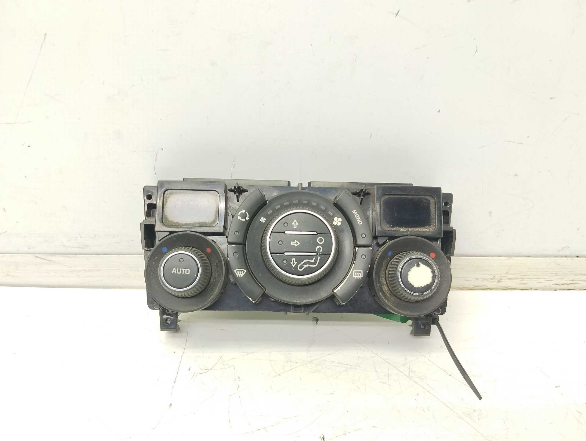 Recambio de mando calefaccion / aire acondicionado para peugeot 308 access referencia OEM IAM 96558144XT  