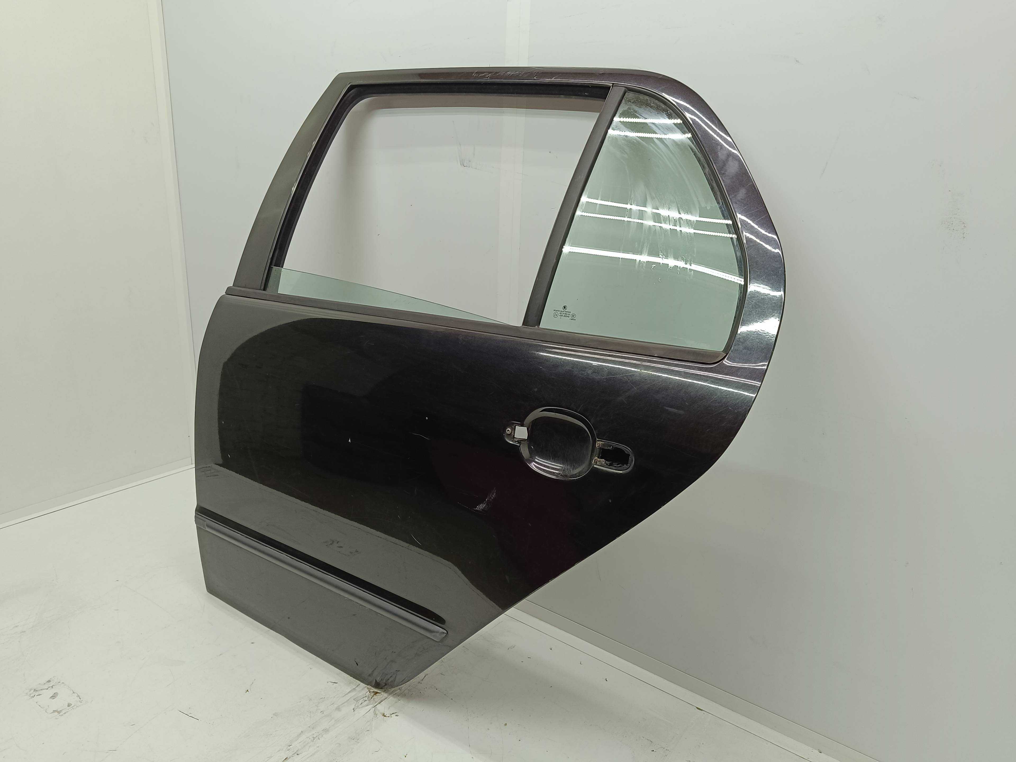 Recambio de puerta trasera izquierda para skoda fabia (6y2/6y3) referencia OEM IAM   