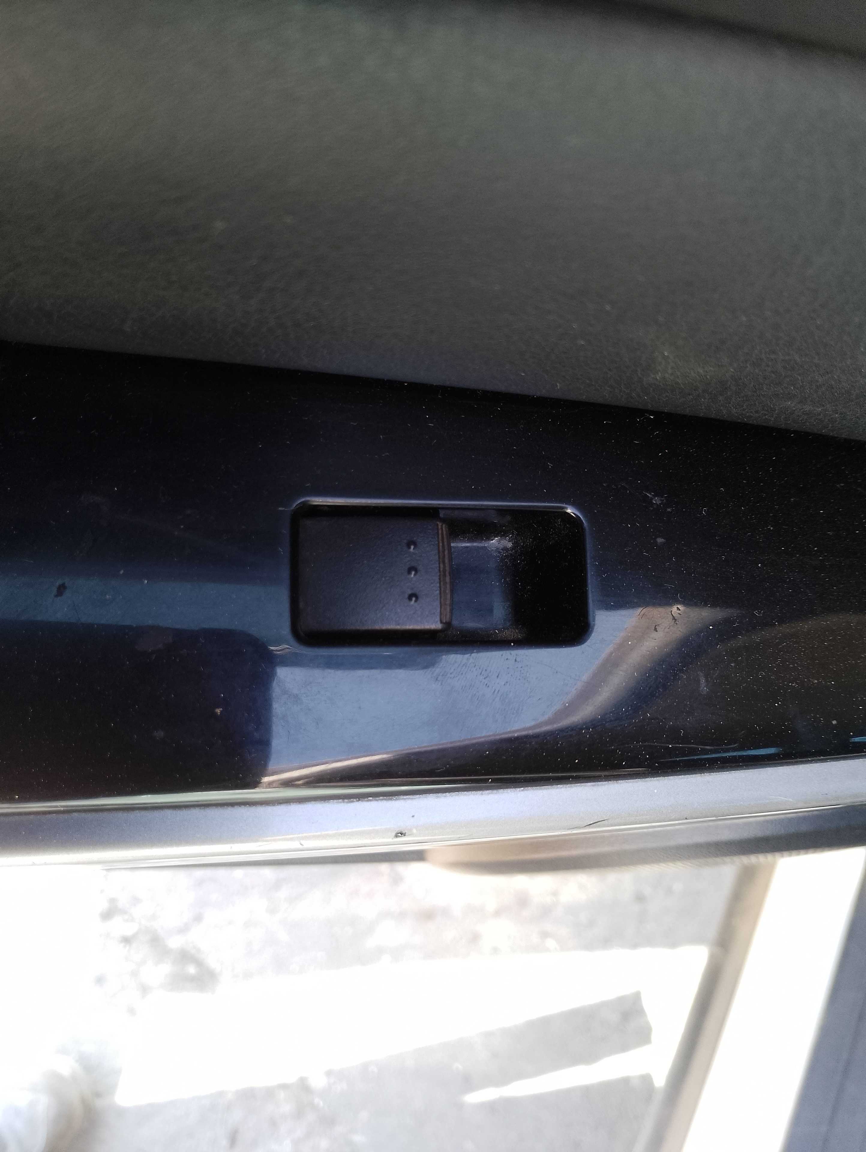 Recambio de mando elevalunas trasero izquierdo para mazda cx-7 (er) active referencia OEM IAM   