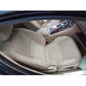 ASIENTO DELANTERO DERECHO 
