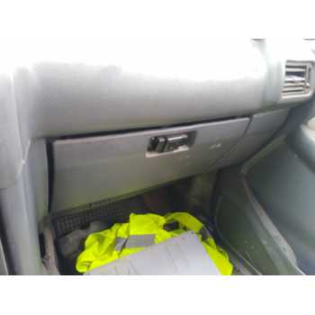 Recambio de guantera para mitsubishi pajero 2.5 turbodiesel referencia OEM IAM   