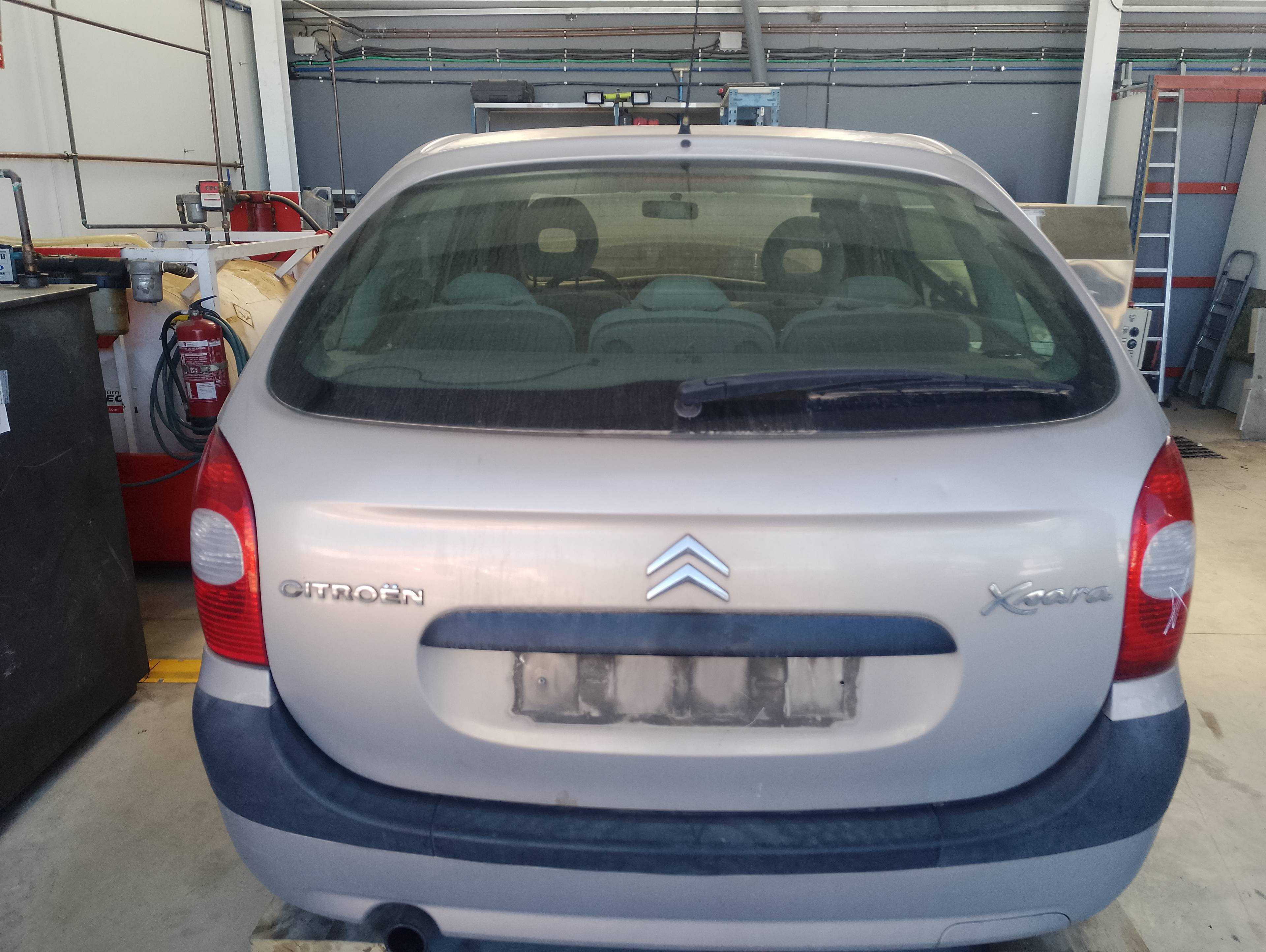 Recambio de porton trasero para citroën xsara picasso 2.0 hdi referencia OEM IAM   