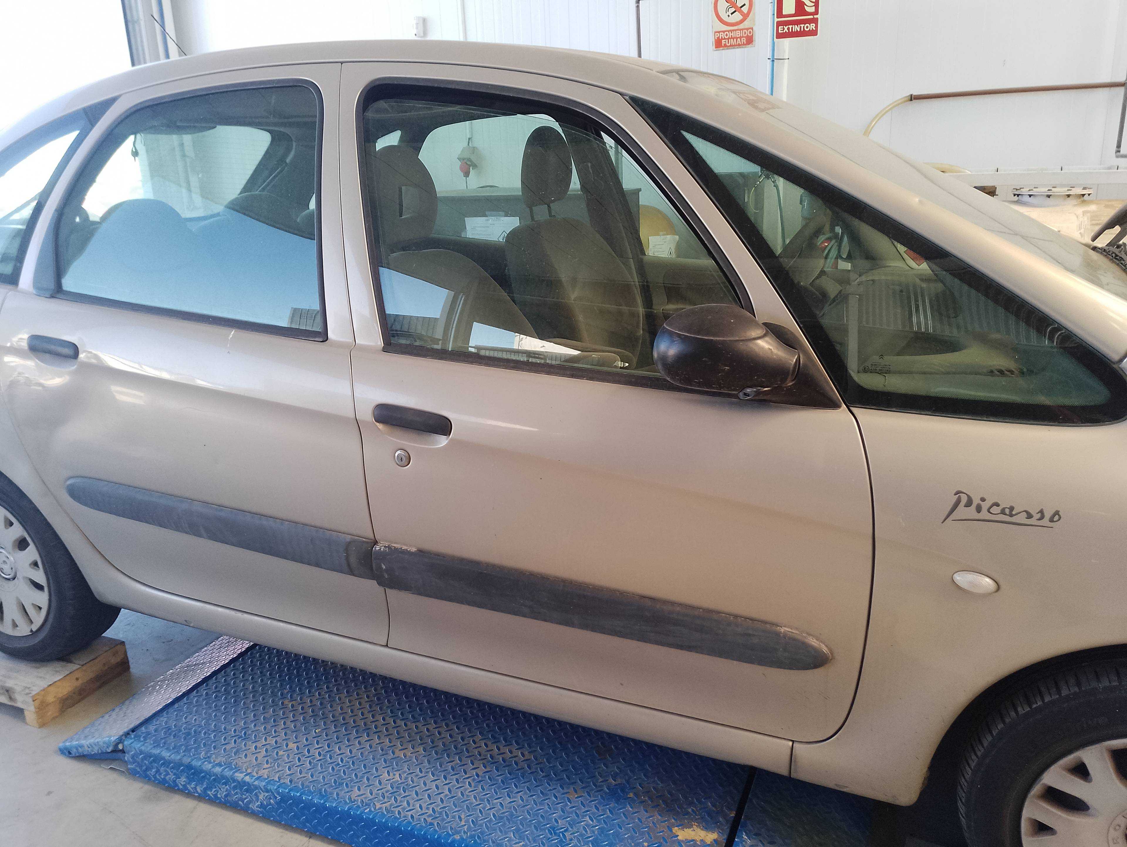 Recambio de puerta delantera derecha para citroën xsara picasso 2.0 hdi referencia OEM IAM   