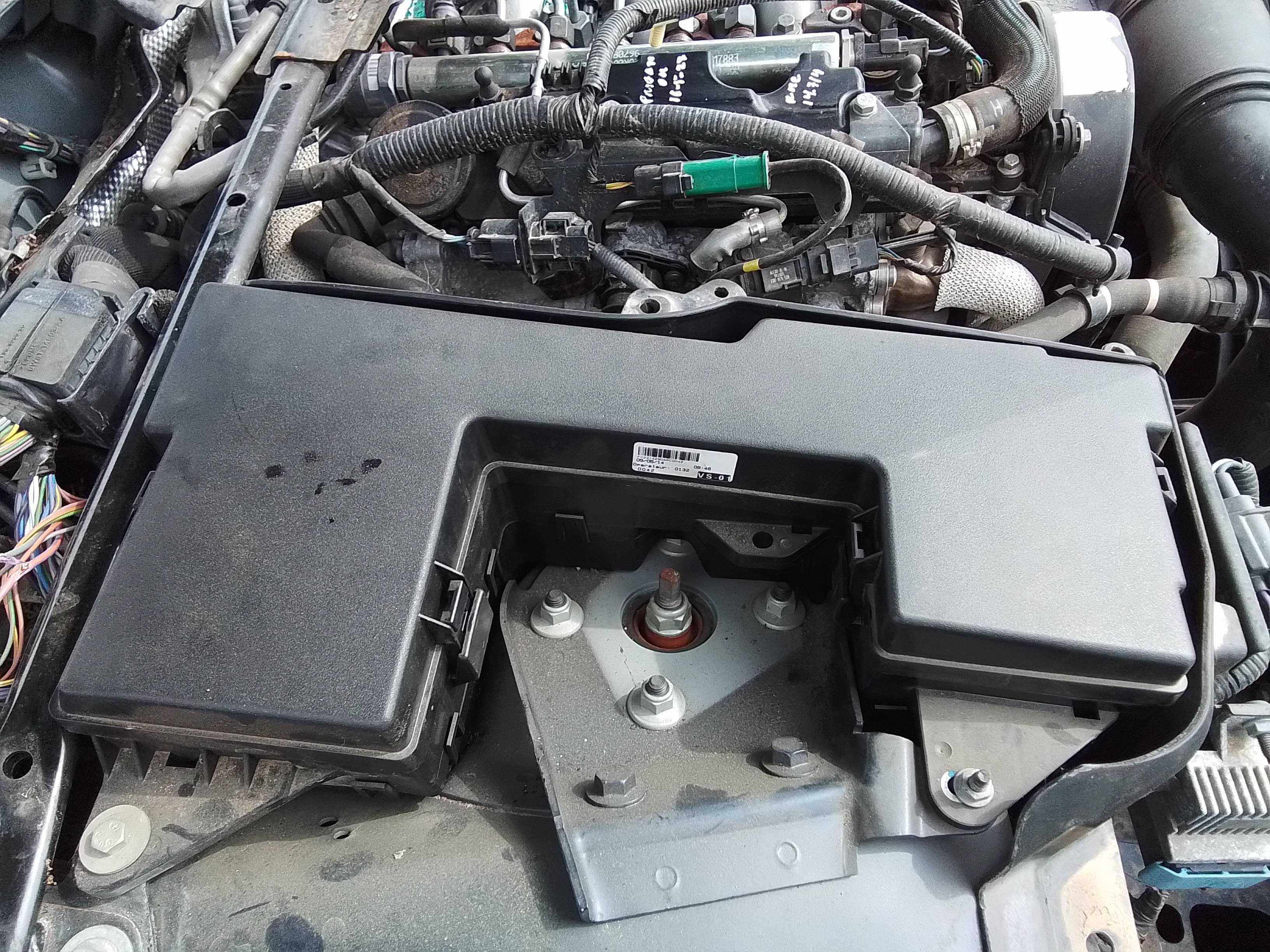Recambio de caja reles / fusibles para jaguar xf sportbrake 2.2 diesel referencia OEM IAM   