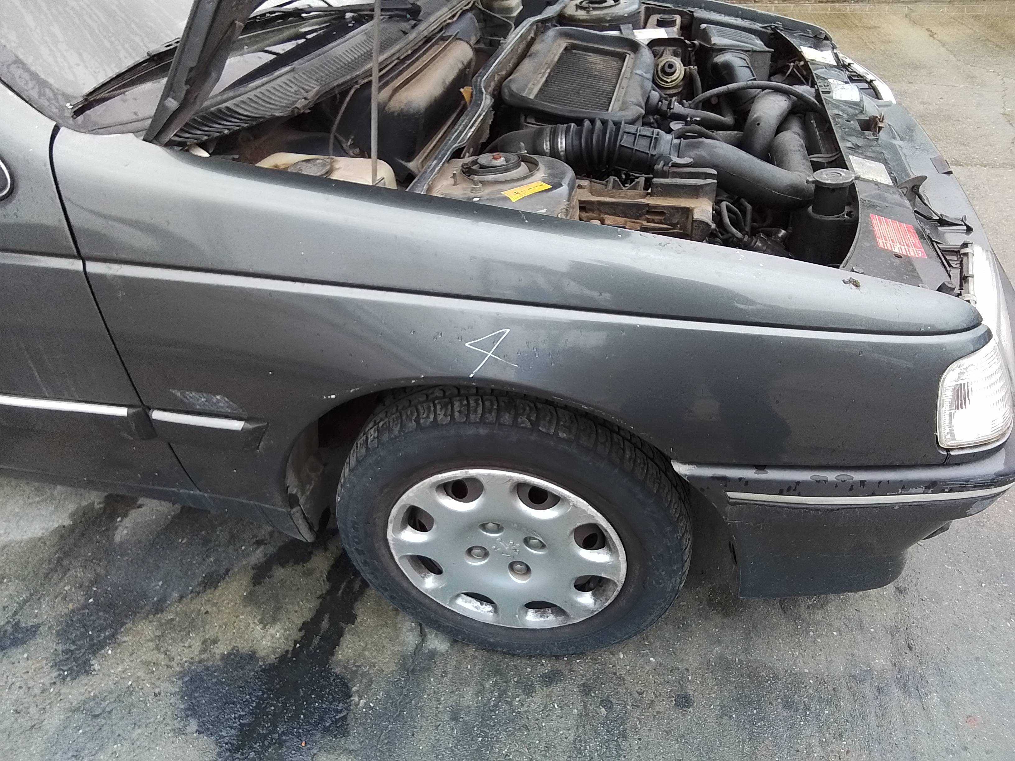 Recambio de aleta delantera izquierda para peugeot 405 berlina srd-turbo exclusive referencia OEM IAM   