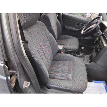 ASIENTO DELANTERO DERECHO 