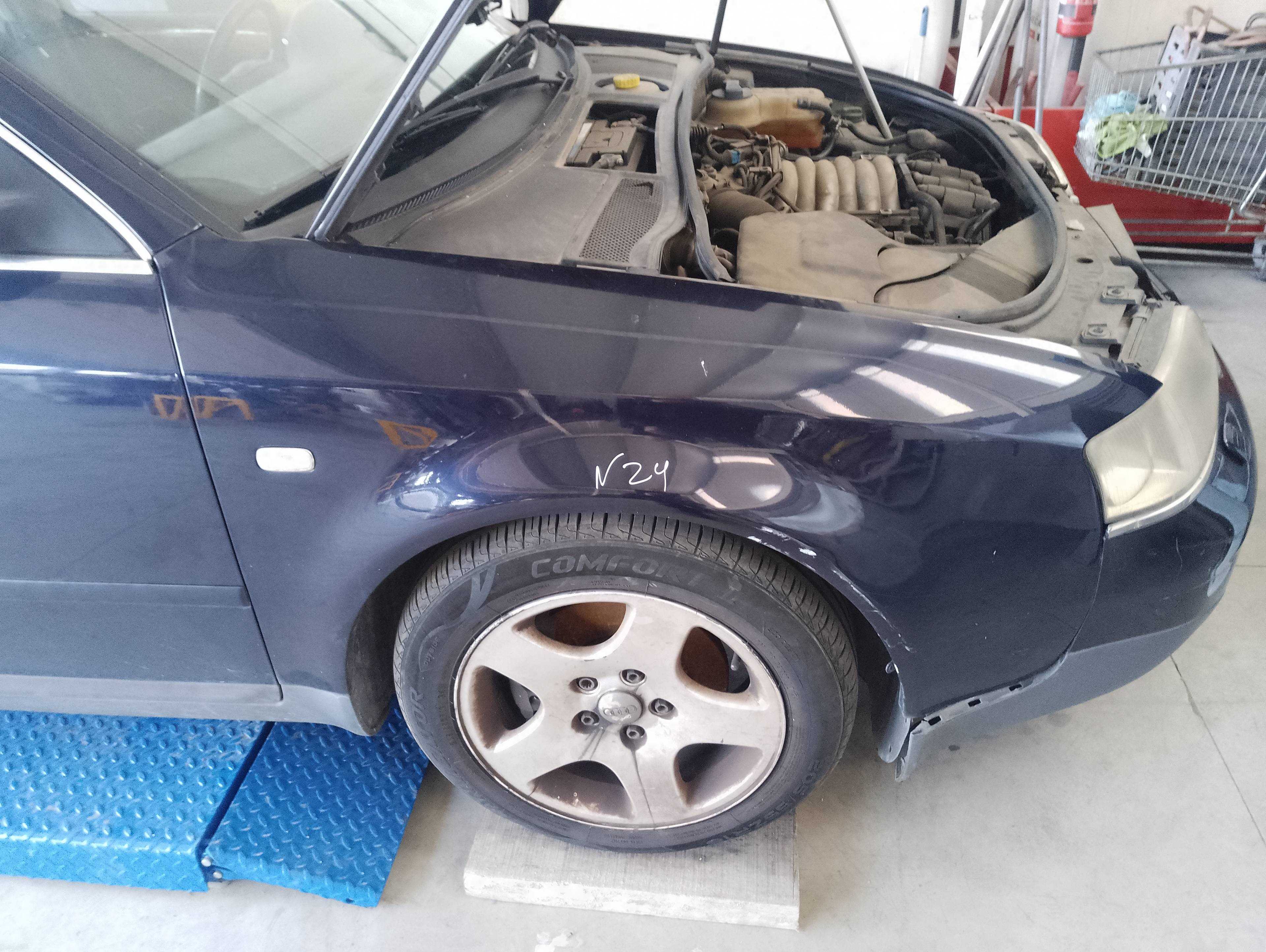Recambio de aleta delantera derecha para audi a6 berlina (4b2) 2.8 referencia OEM IAM   