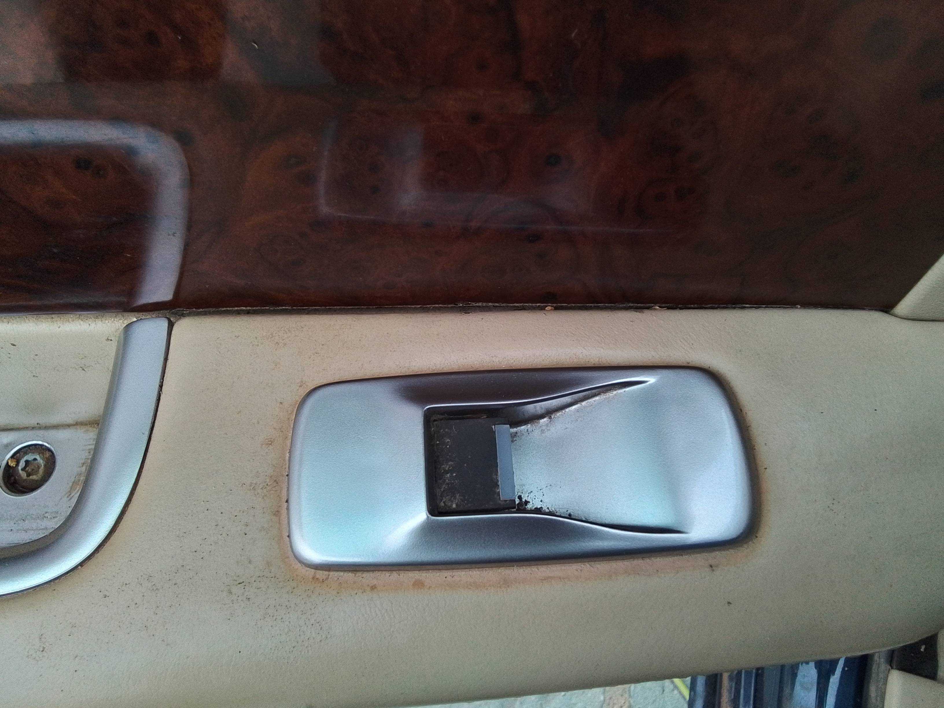 Recambio de mando elevalunas trasero izquierdo para jaguar xf sportbrake 2.2 diesel referencia OEM IAM   