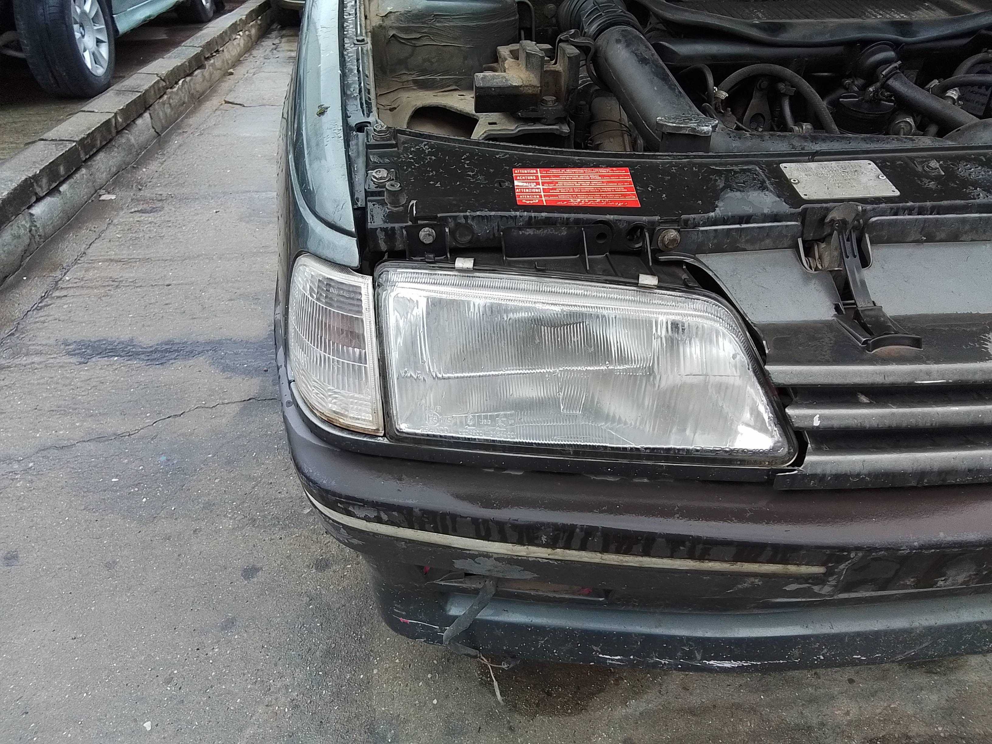 Recambio de faro derecho para peugeot 405 berlina srd-turbo exclusive referencia OEM IAM   