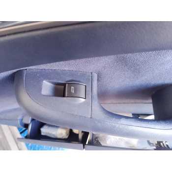 Recambio de mando elevalunas delantero derecho para audi a6 berlina (4b2) 2.8 referencia OEM IAM   
