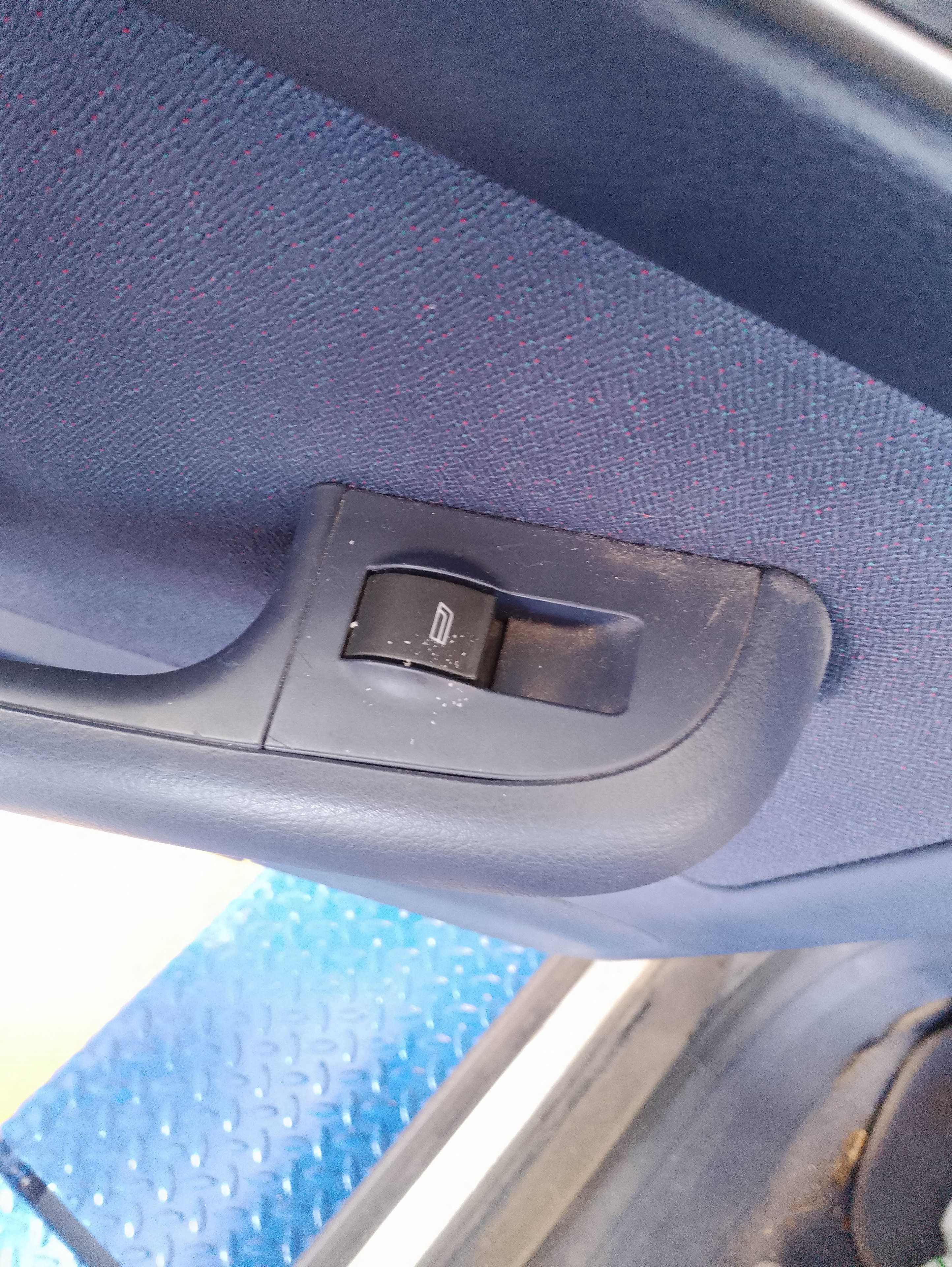 Recambio de mando elevalunas trasero izquierdo para audi a6 berlina (4b2) 2.8 referencia OEM IAM   